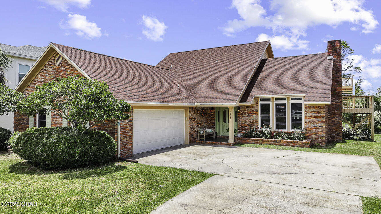 201 Sea Pines Lane