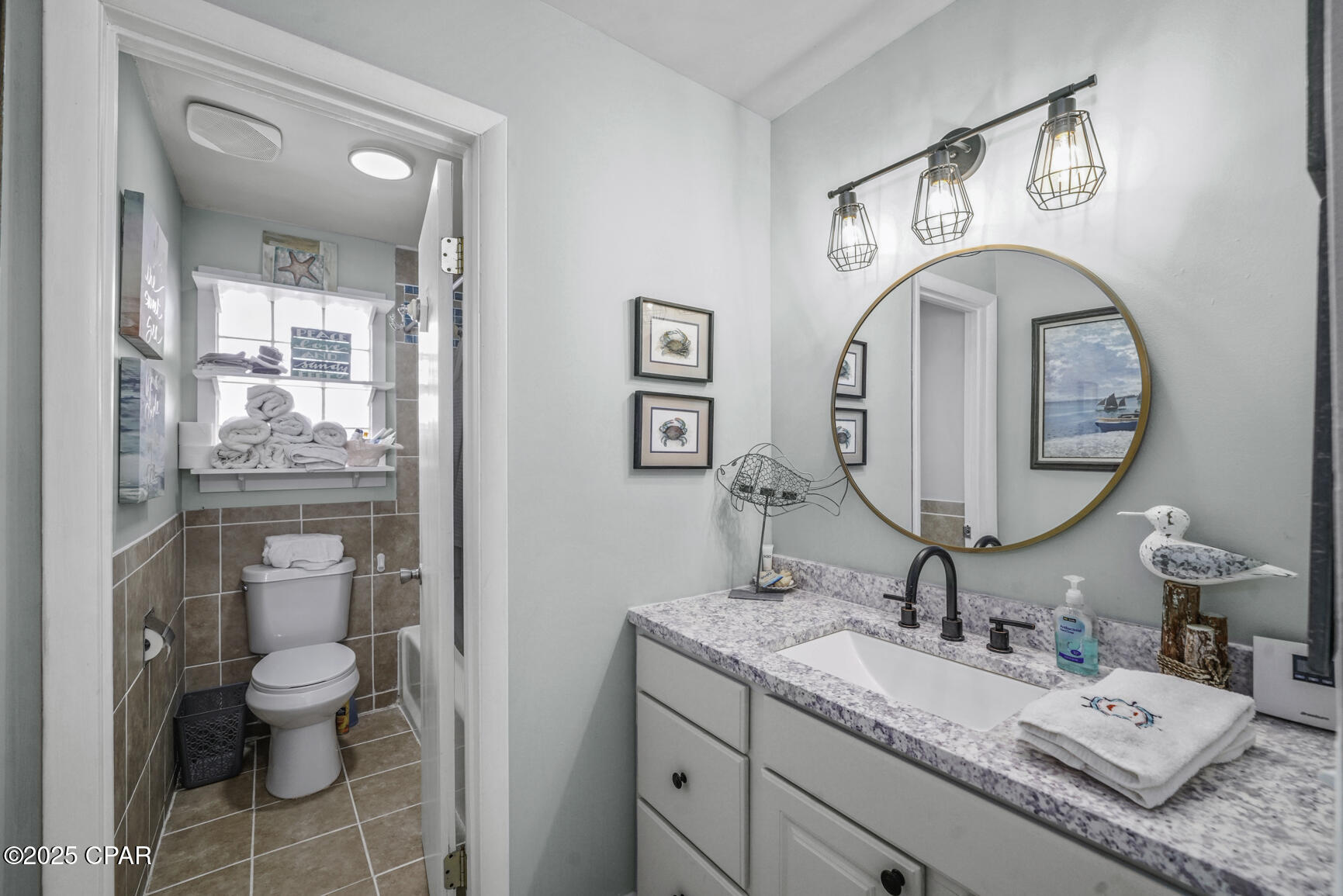 8215 Pelican Walk Lane Lane