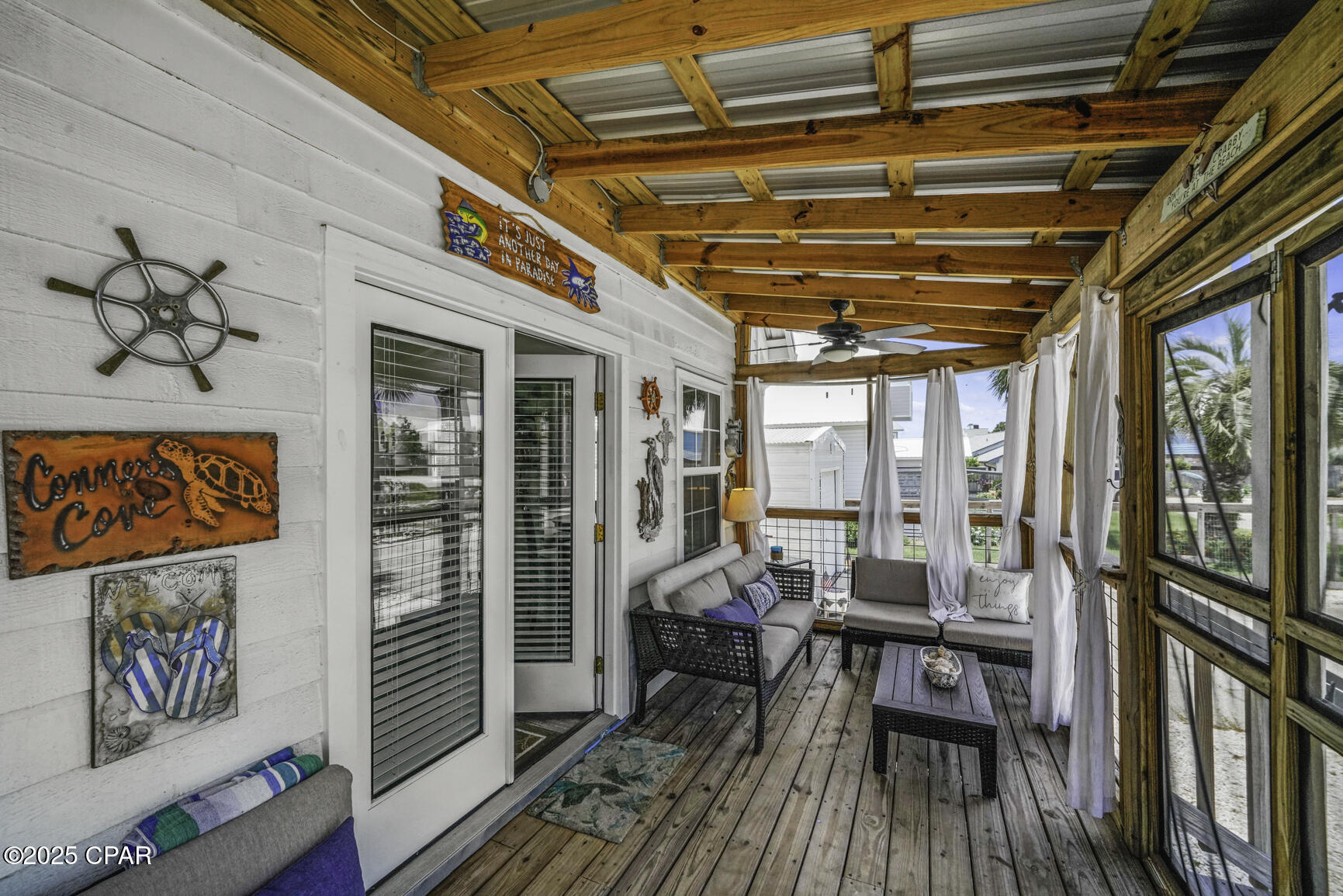 8215 Pelican Walk Lane Lane