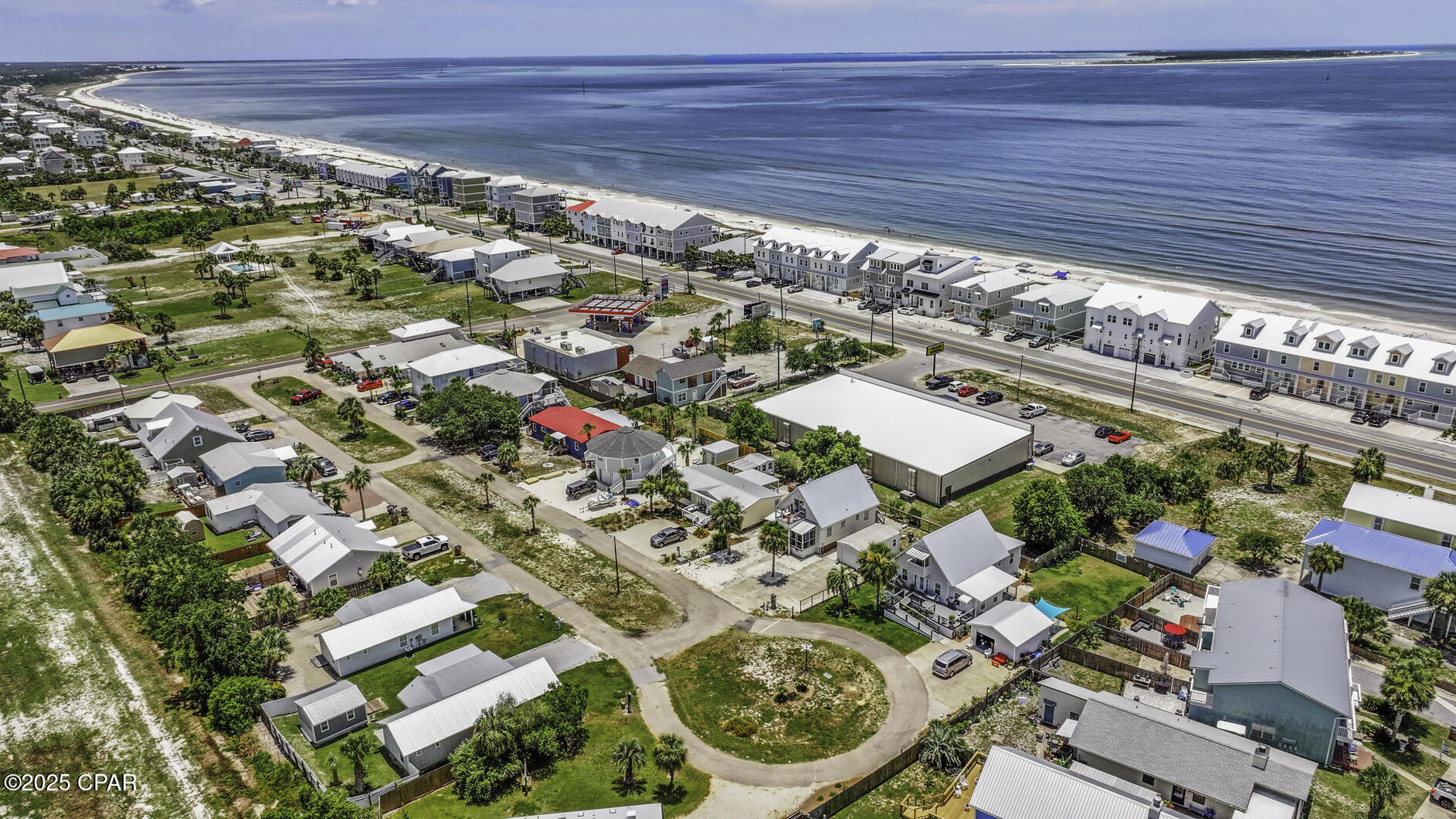 8215 Pelican Walk Lane Lane