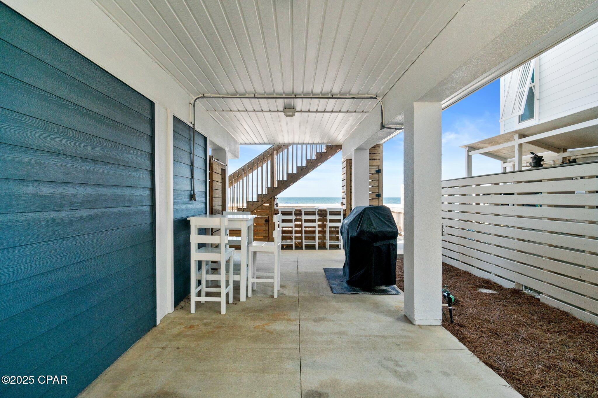 1305 Highway 98