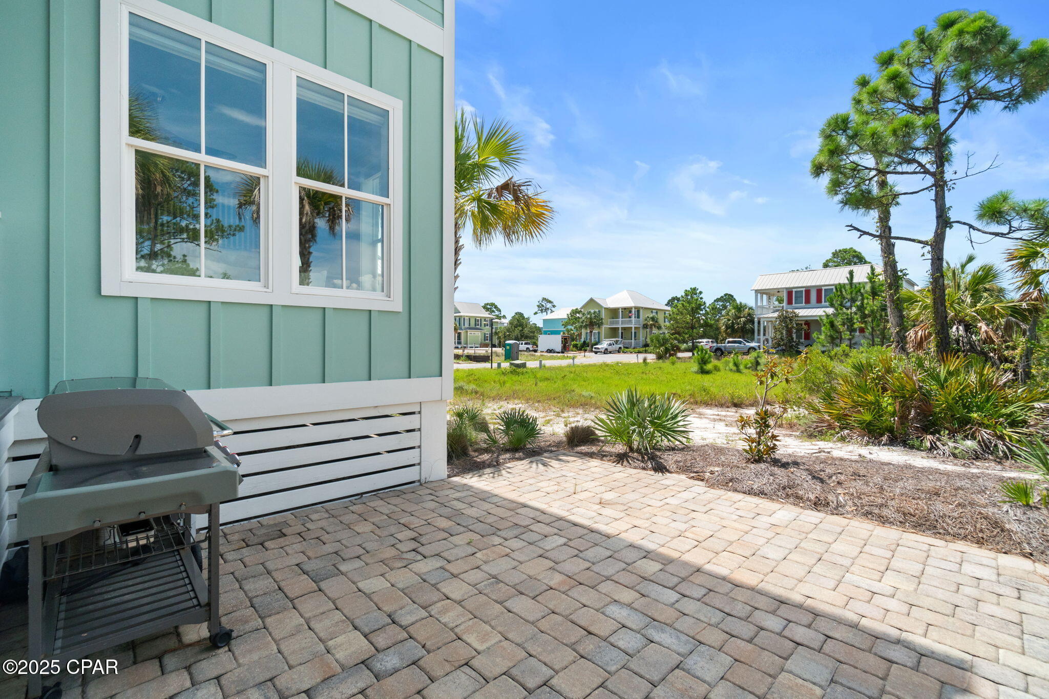 225 Cord Grass Way