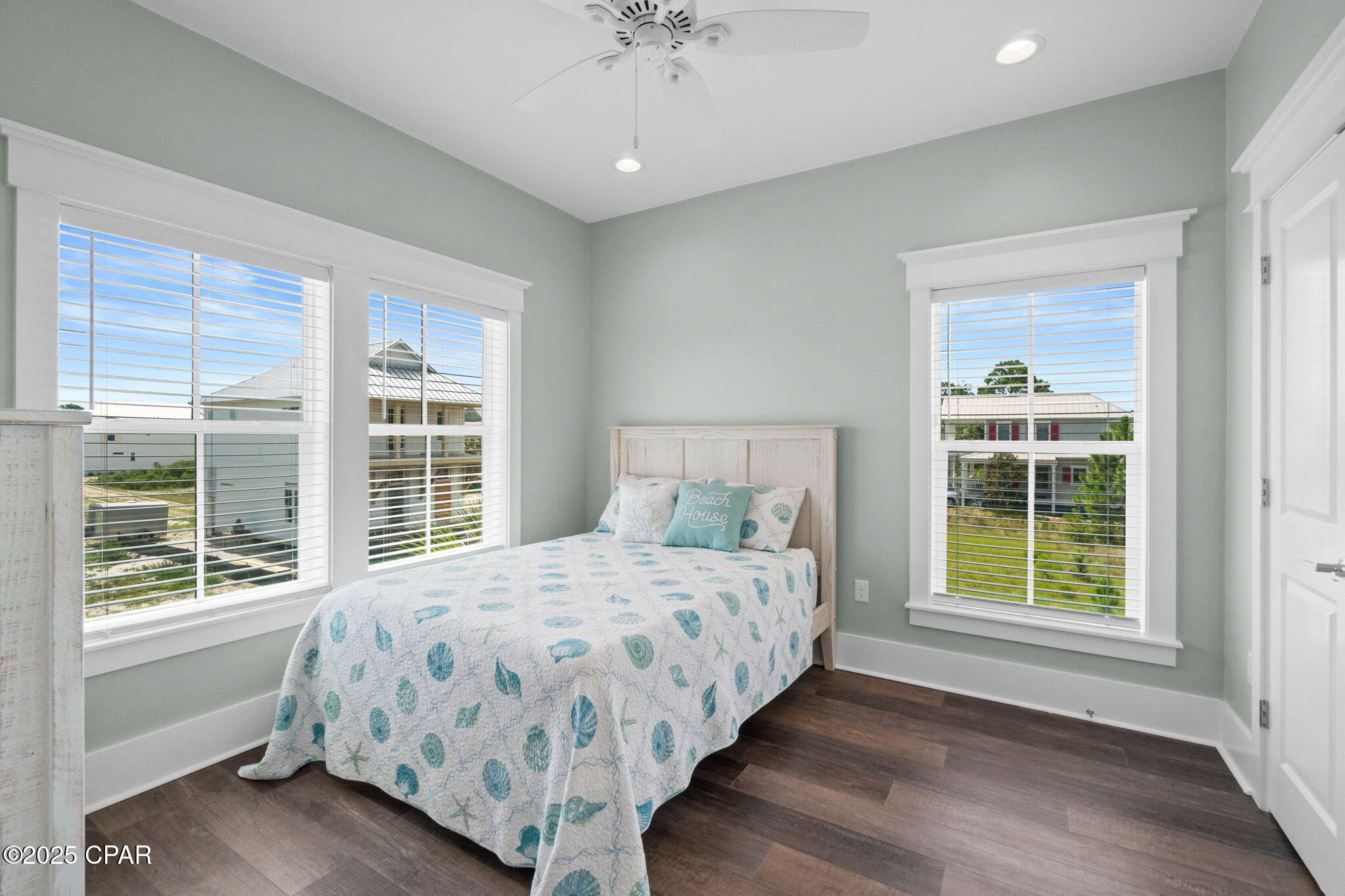 225 Cord Grass Way
