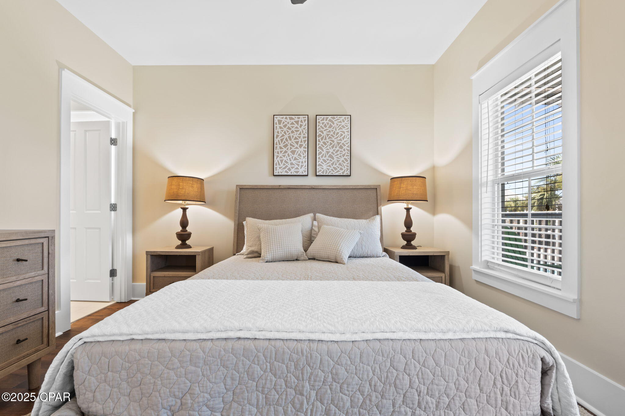 3050 W Highway 98 B30