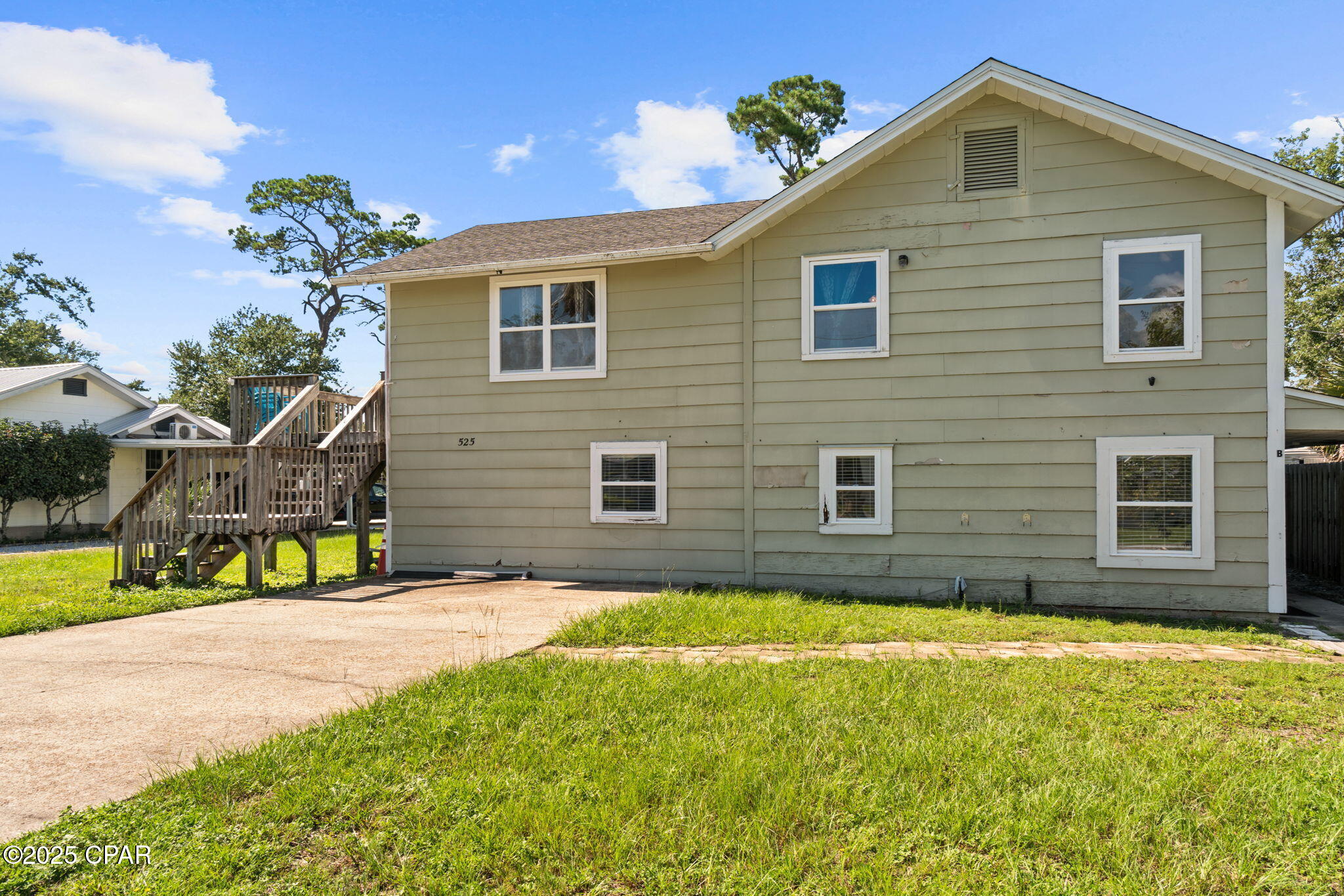 525 8th Street