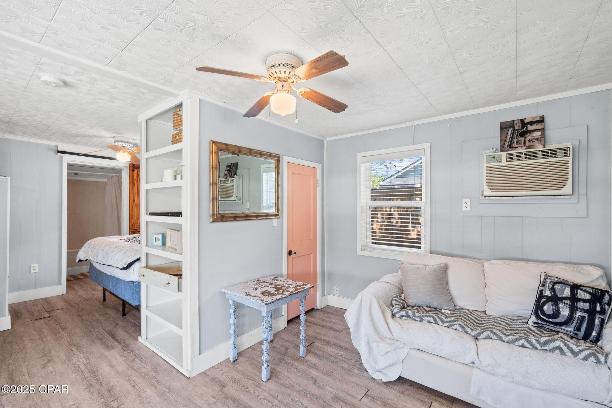525 8th Street