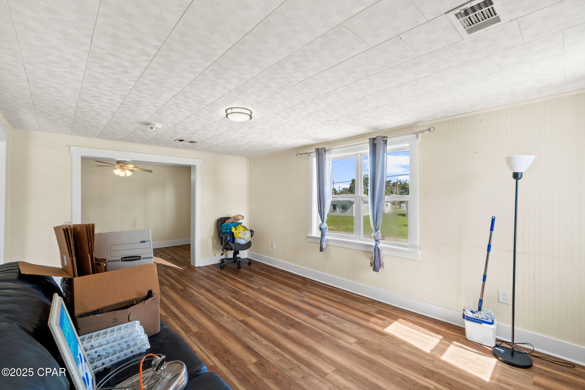 525 8th Street