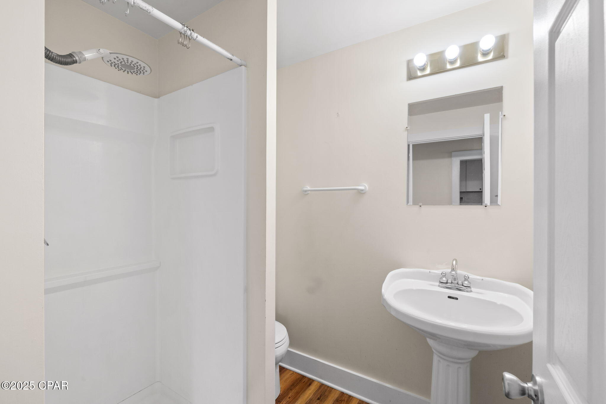 525 8th Street