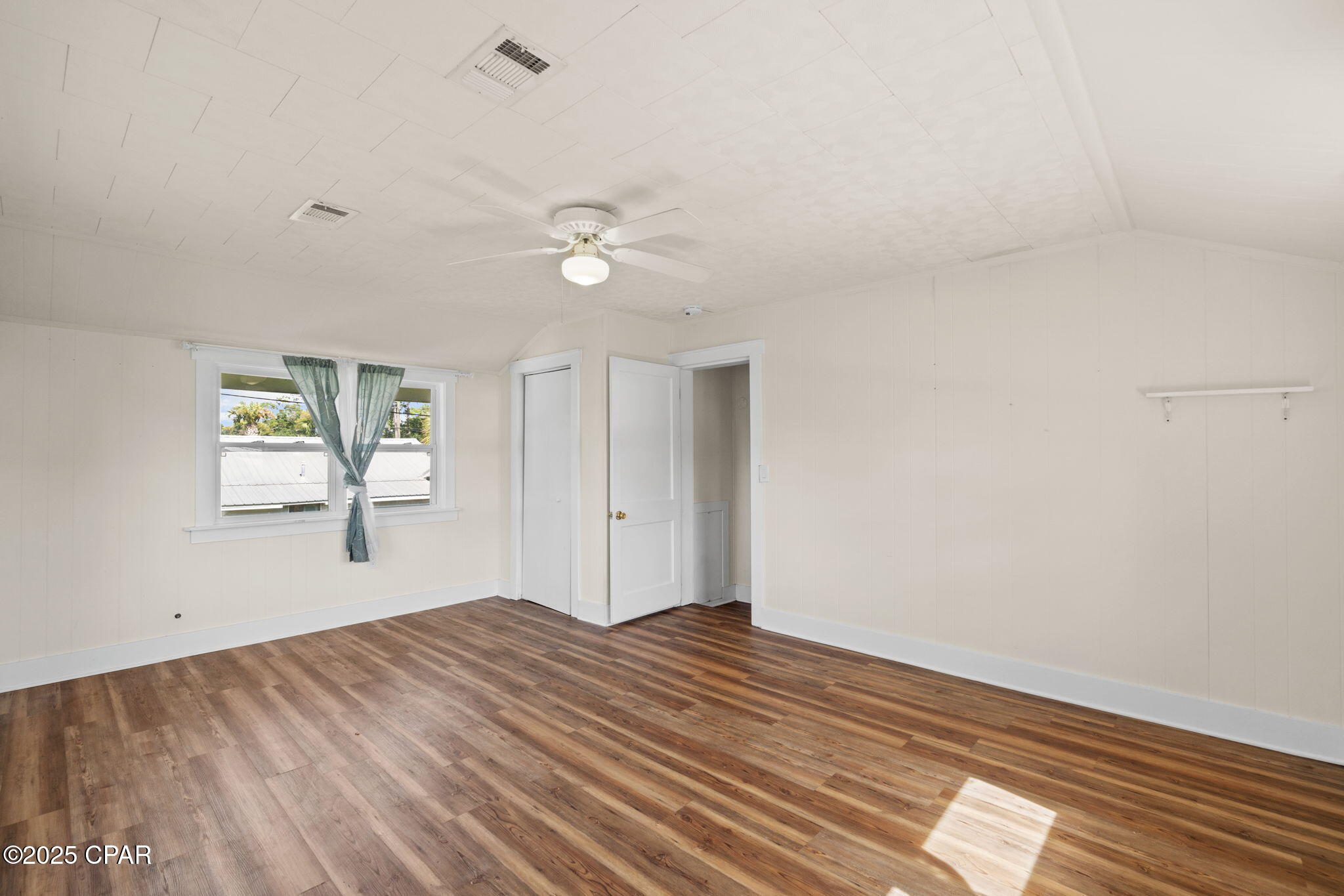 525 8th Street