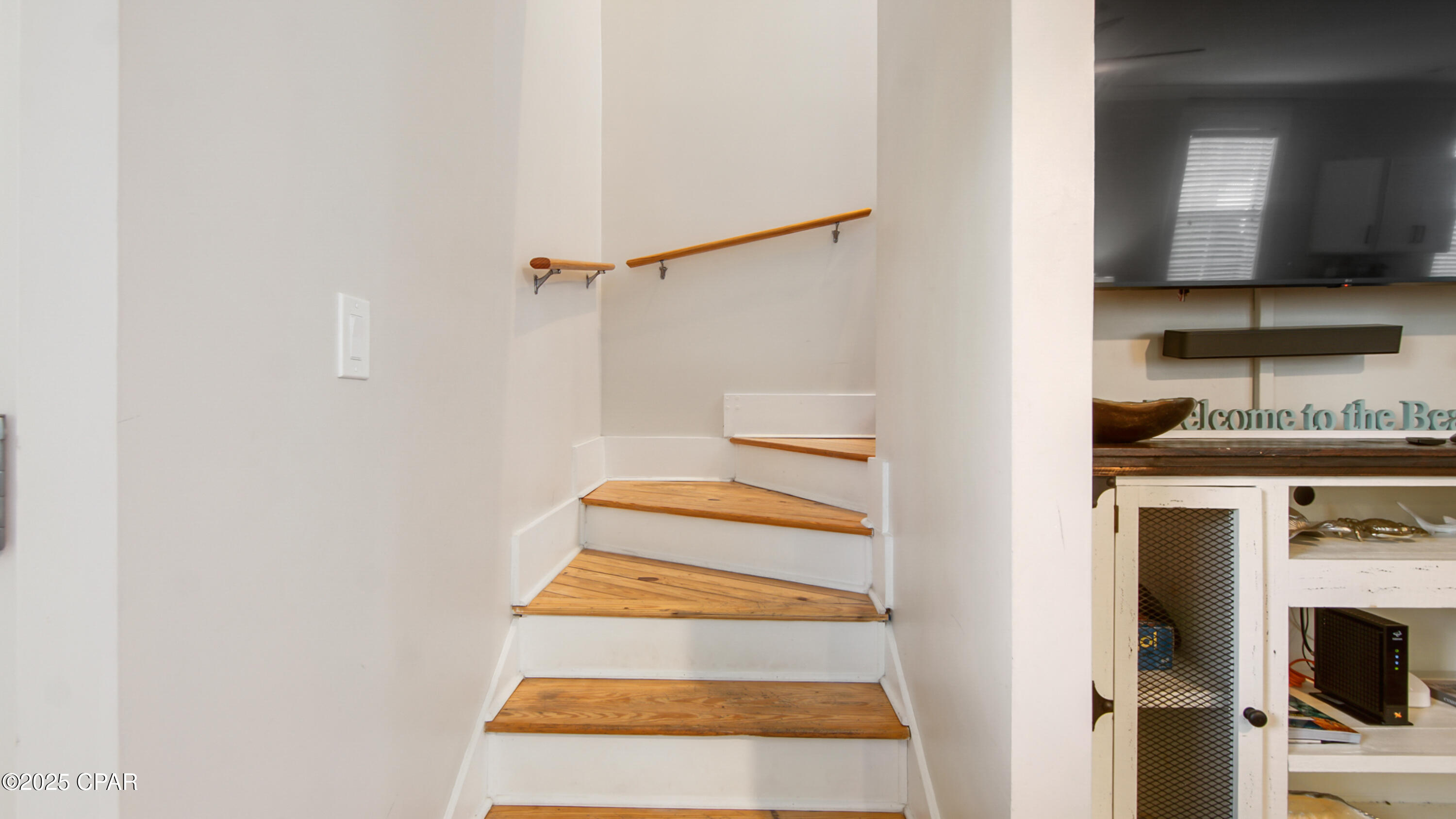 3050 W Highway 98 B8