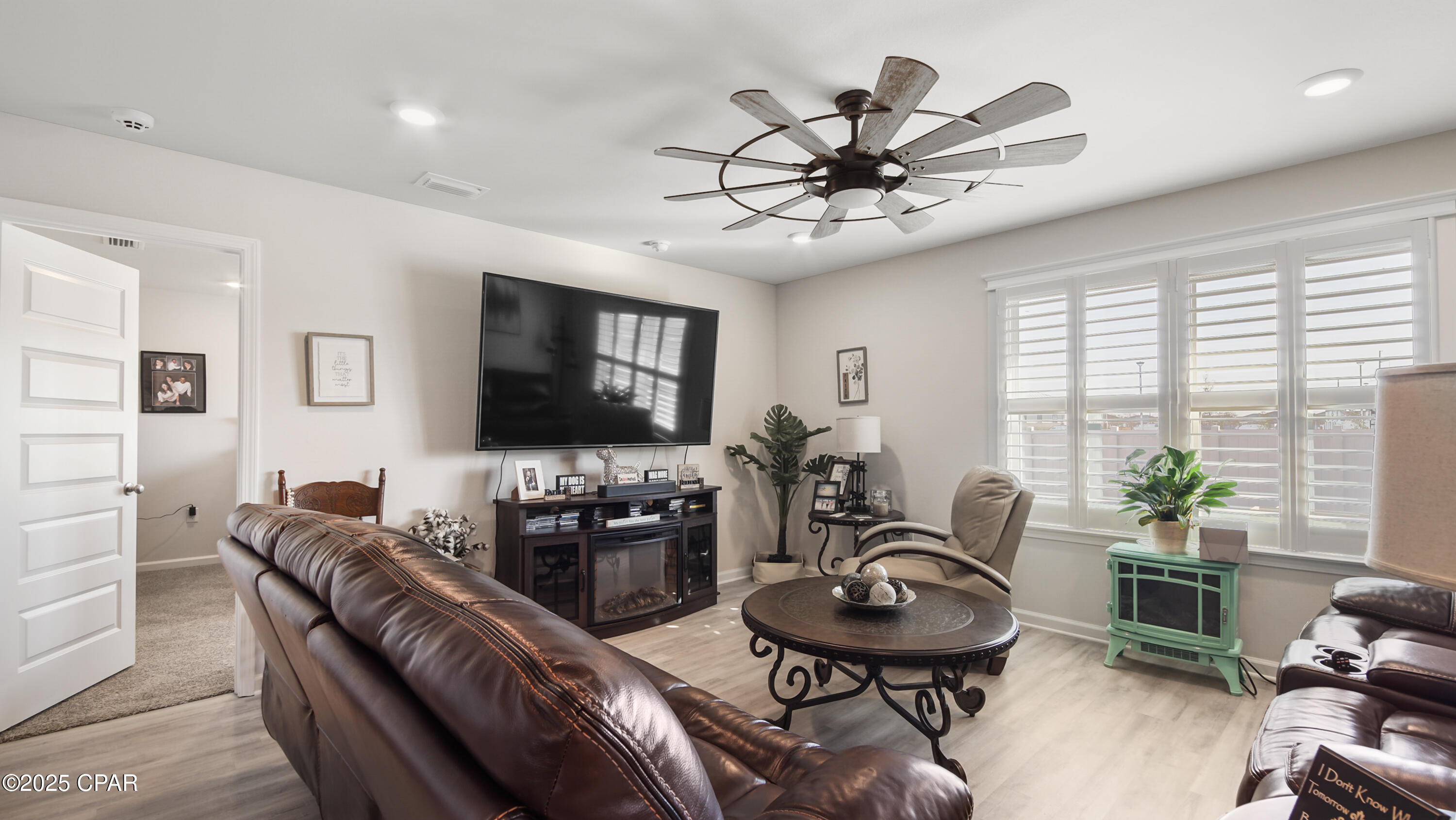 6480 Slabinski Lane