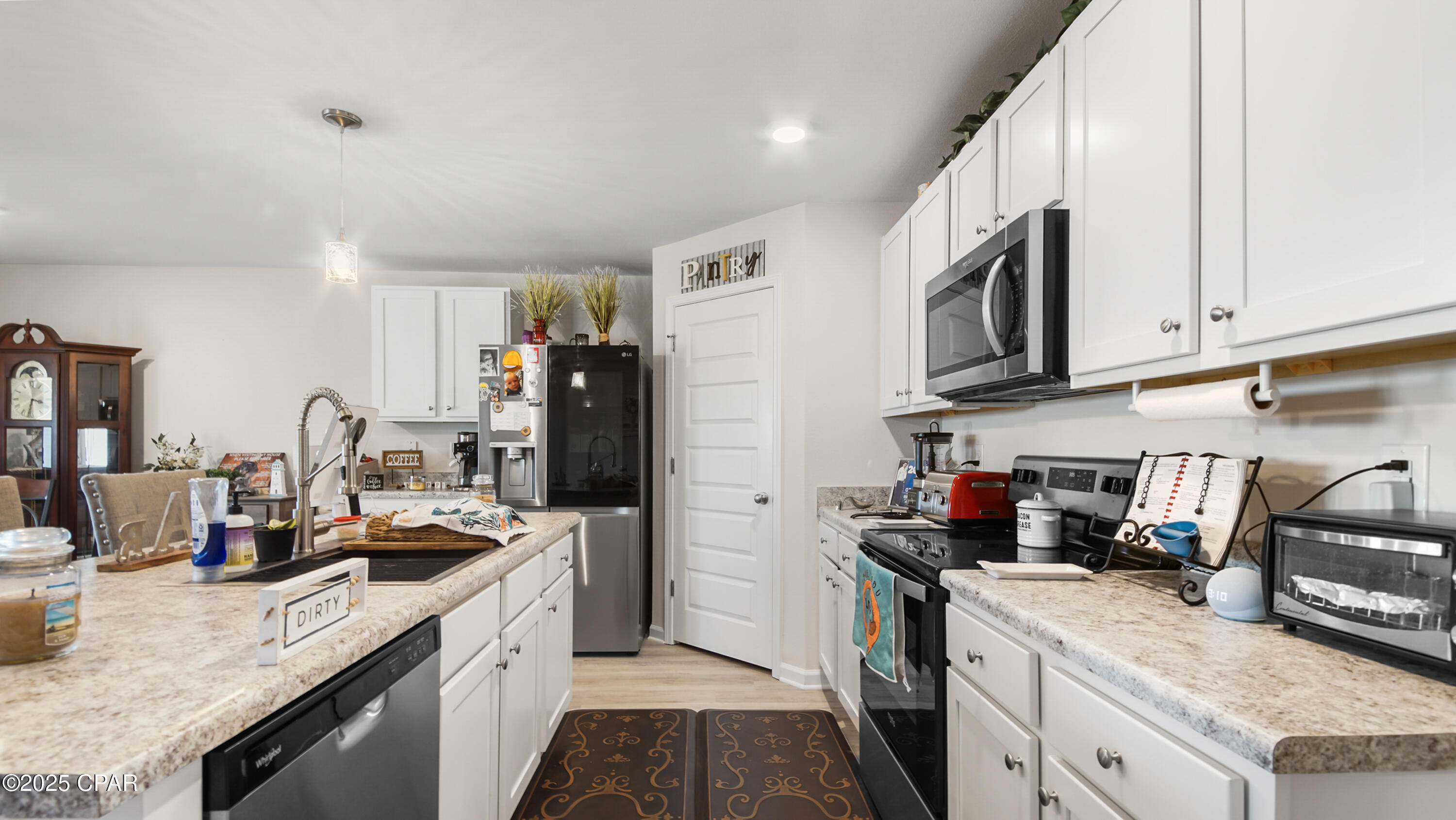 6480 Slabinski Lane