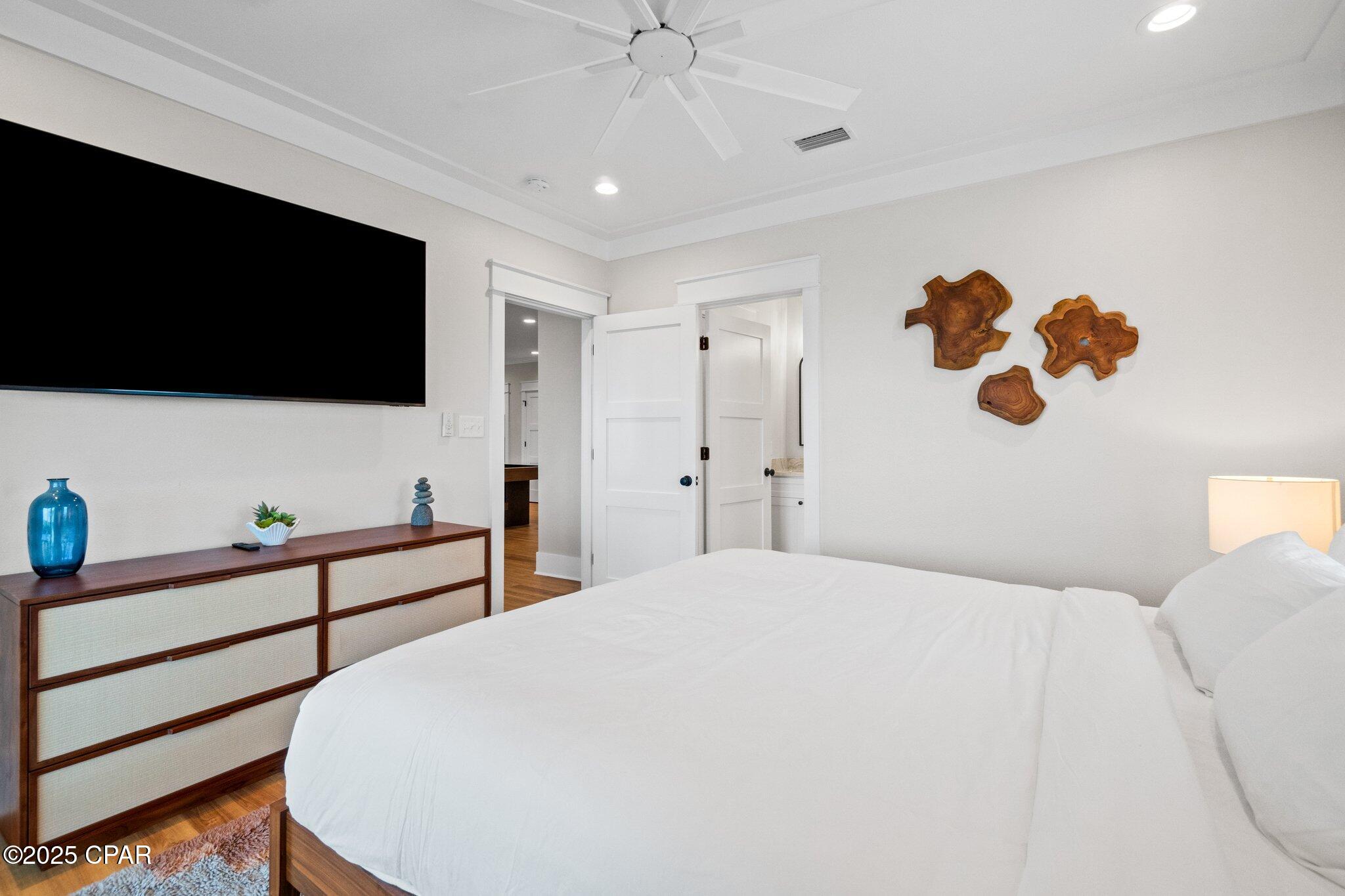 1570 E Gulf Beach Drive, St. George Island