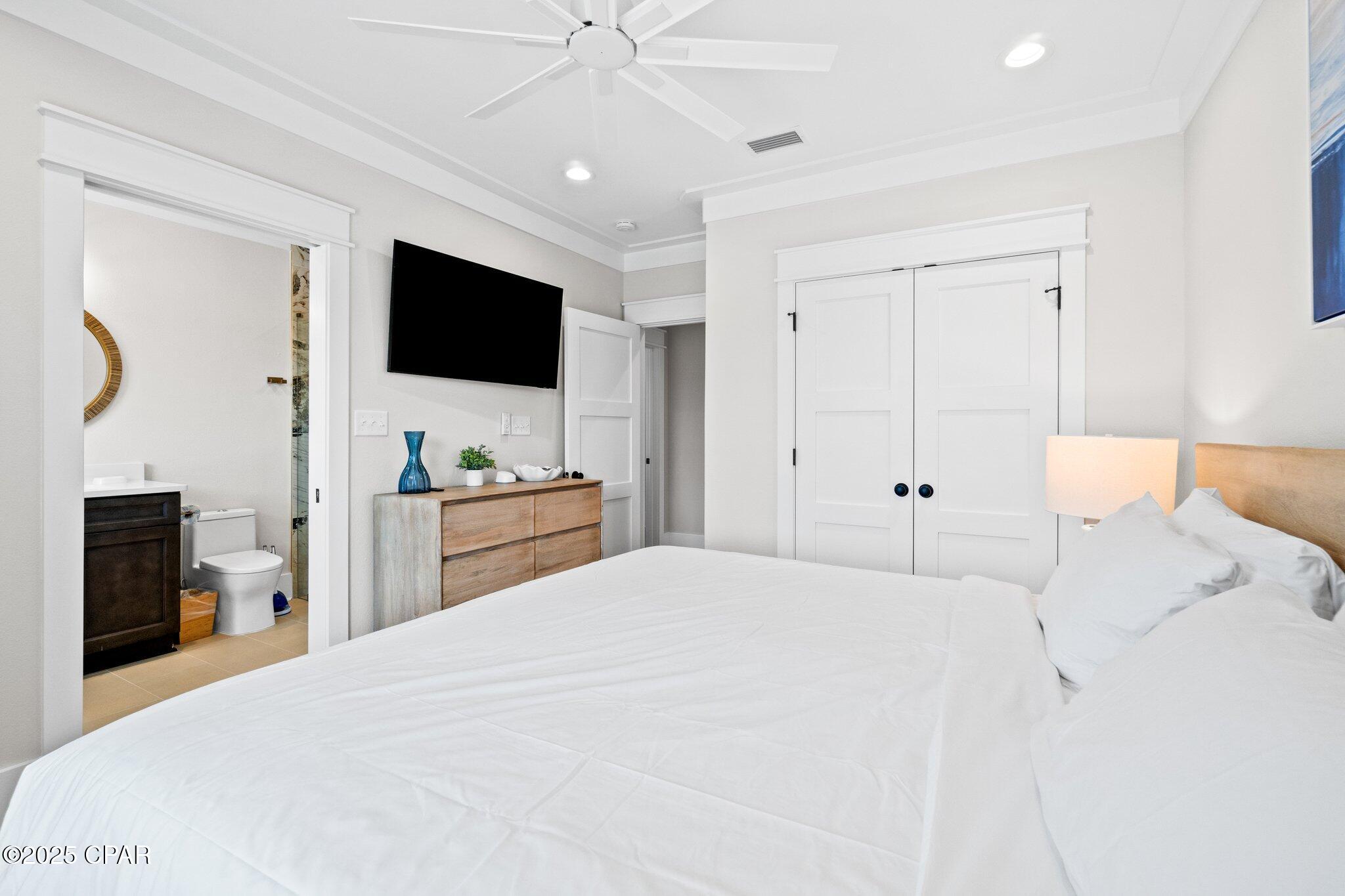 1570 E Gulf Beach Drive, St. George Island