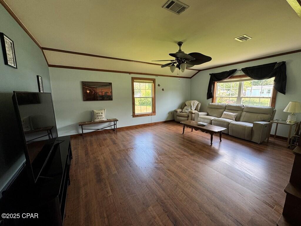 6641 Cedar Street, Wewahitchka