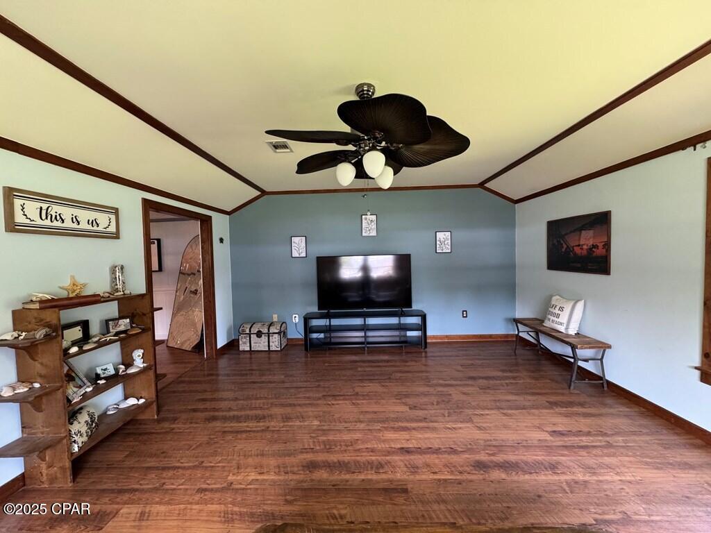 6641 Cedar Street, Wewahitchka