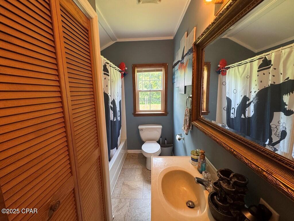 6641 Cedar Street, Wewahitchka