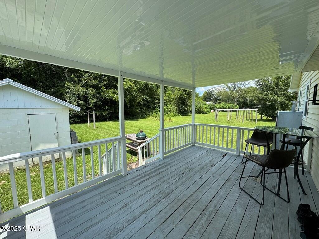 6641 Cedar Street, Wewahitchka