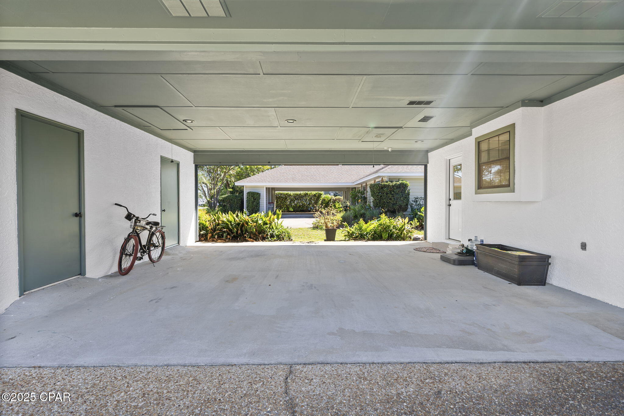 606 Amberjack Drive