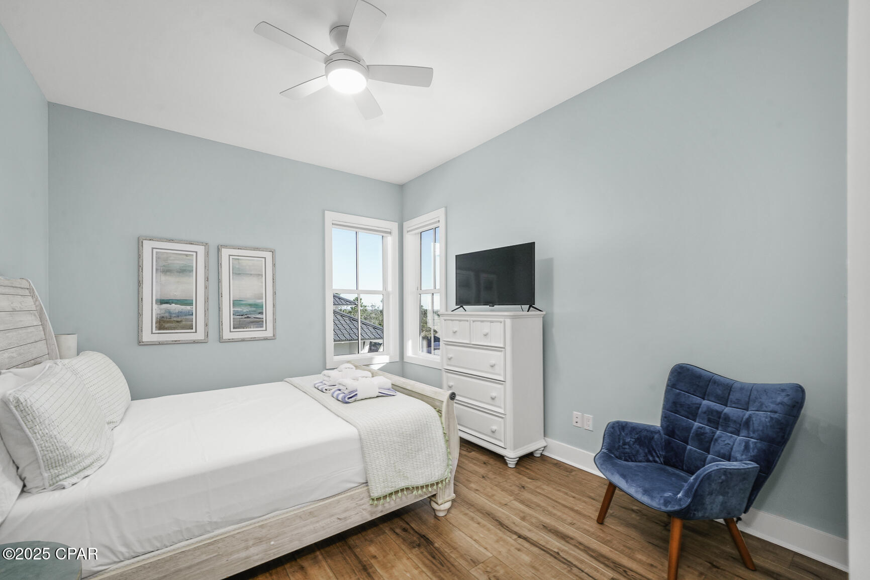 225 E Sugar Sand Way