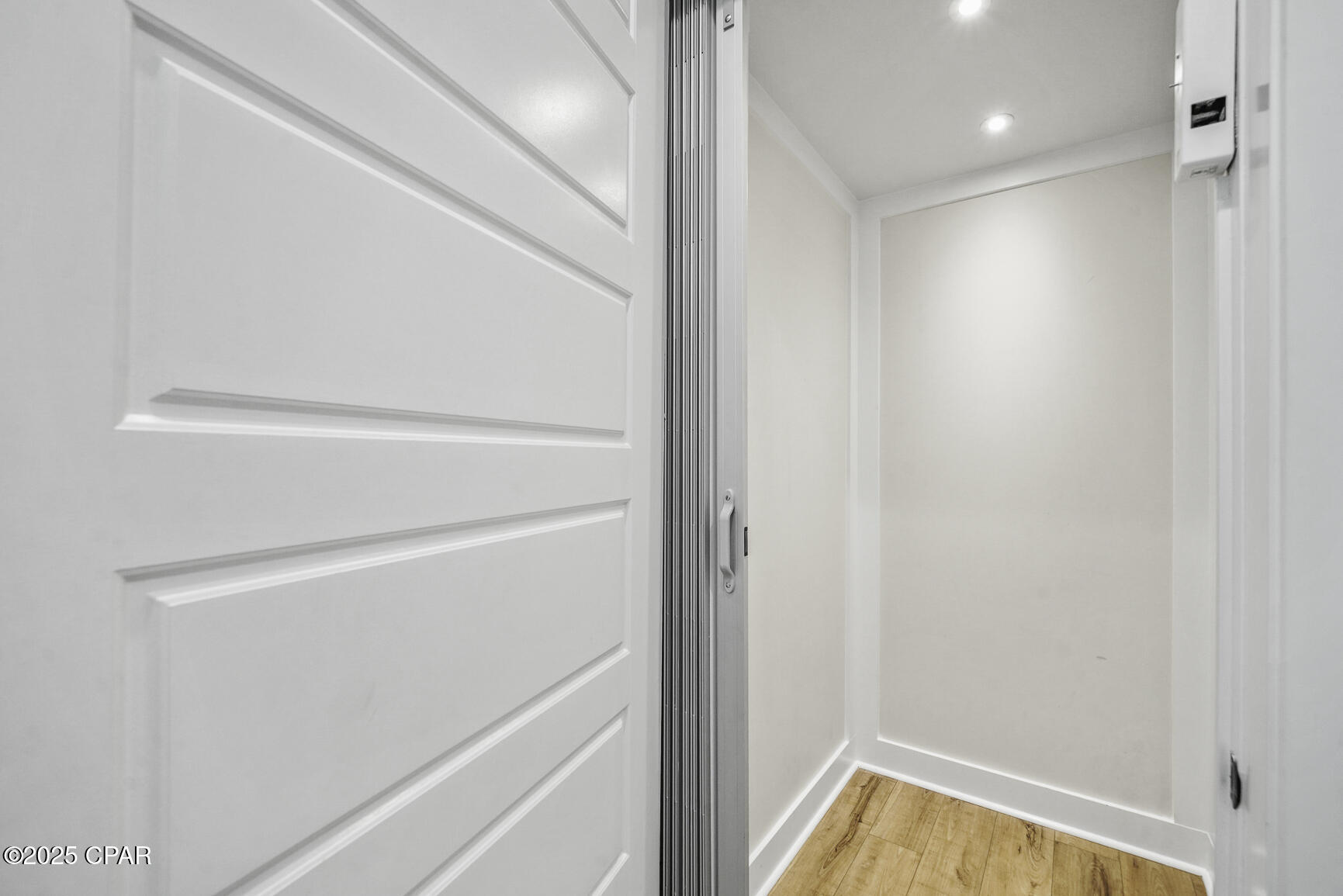 225 E Sugar Sand Way