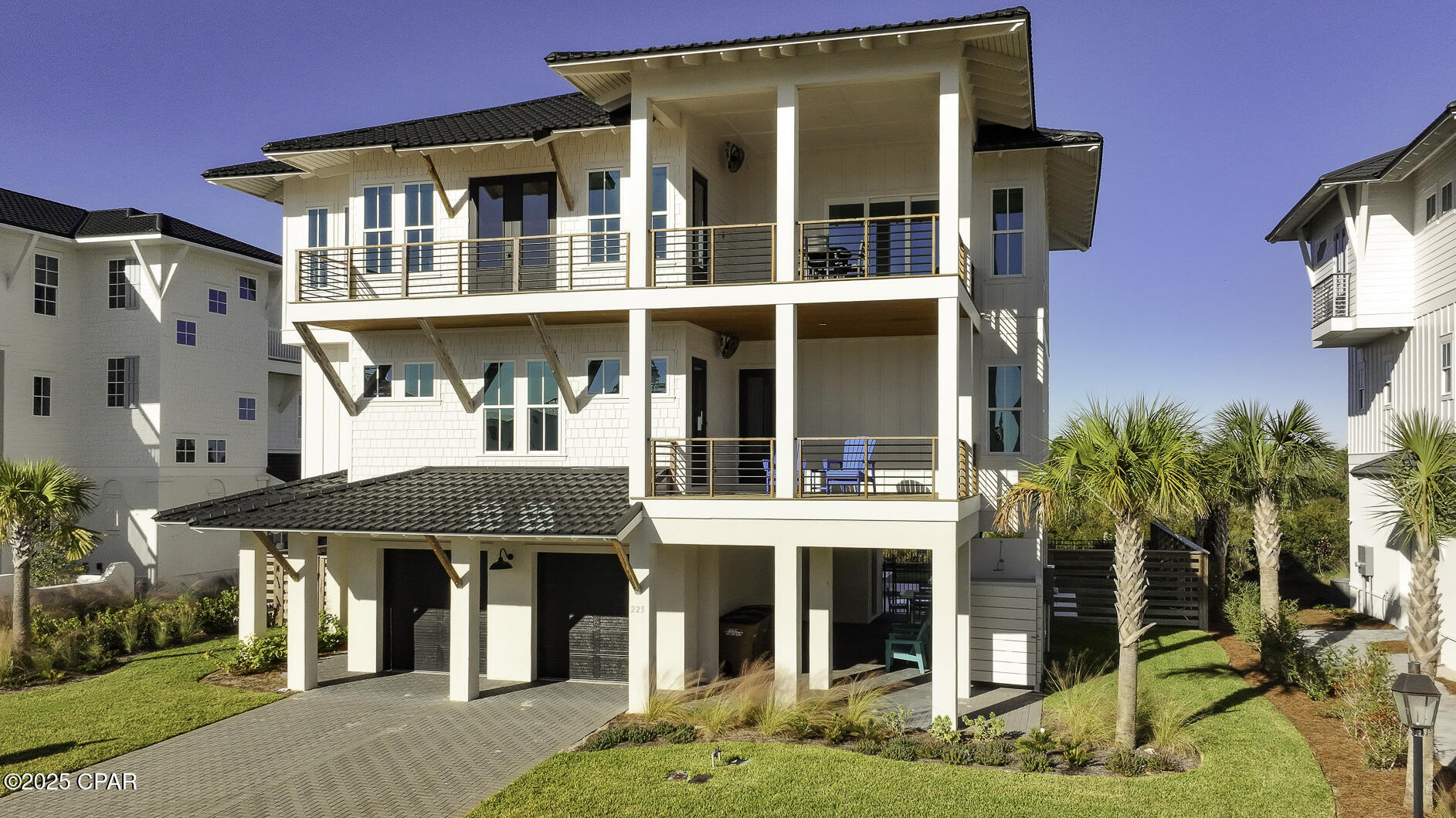 225 E Sugar Sand Way