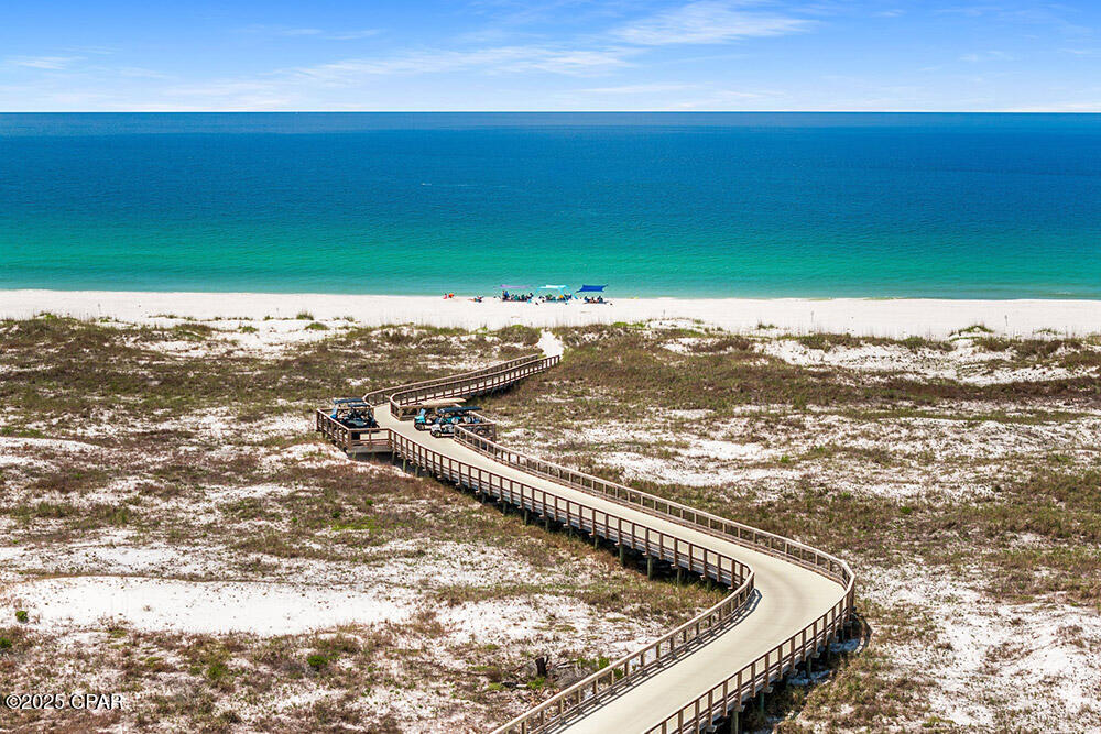 225 E Sugar Sand Way