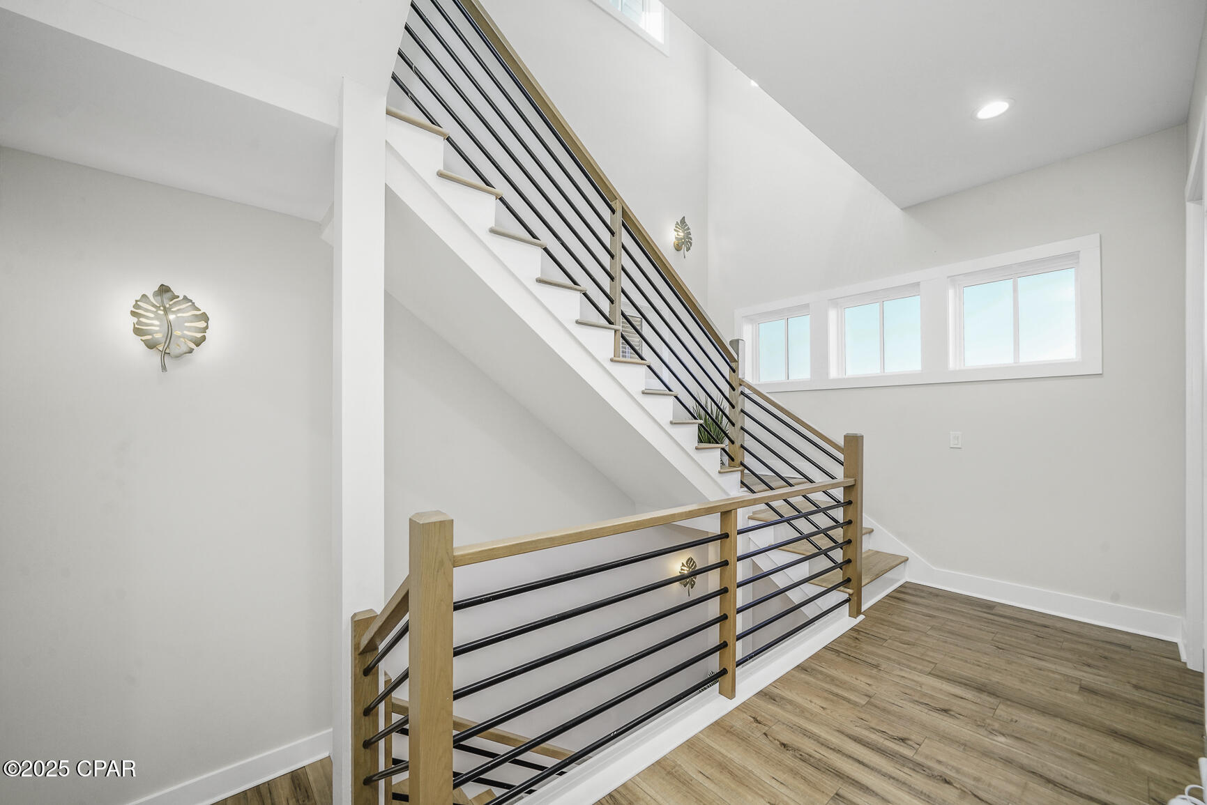 225 E Sugar Sand Way