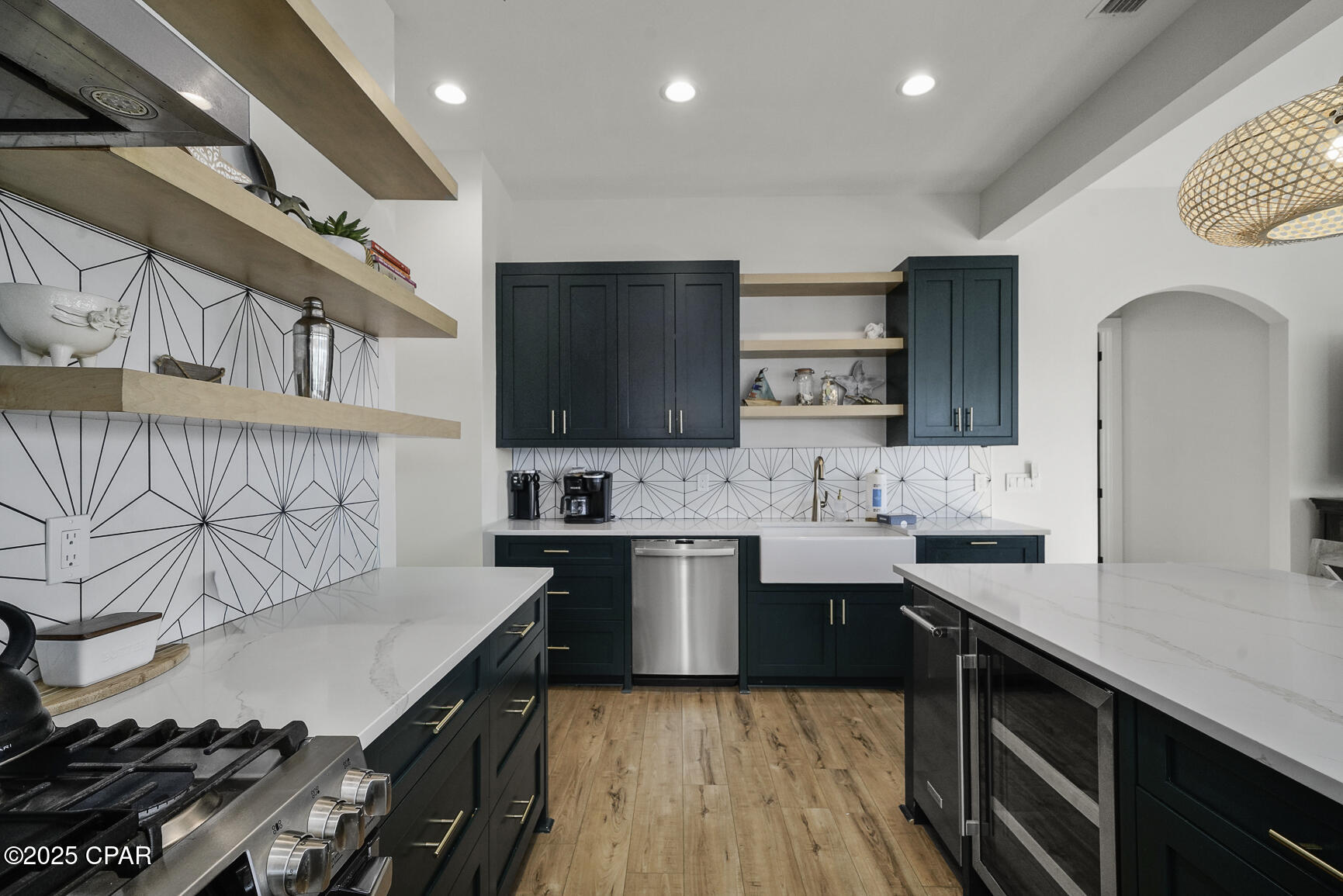 225 E Sugar Sand Way