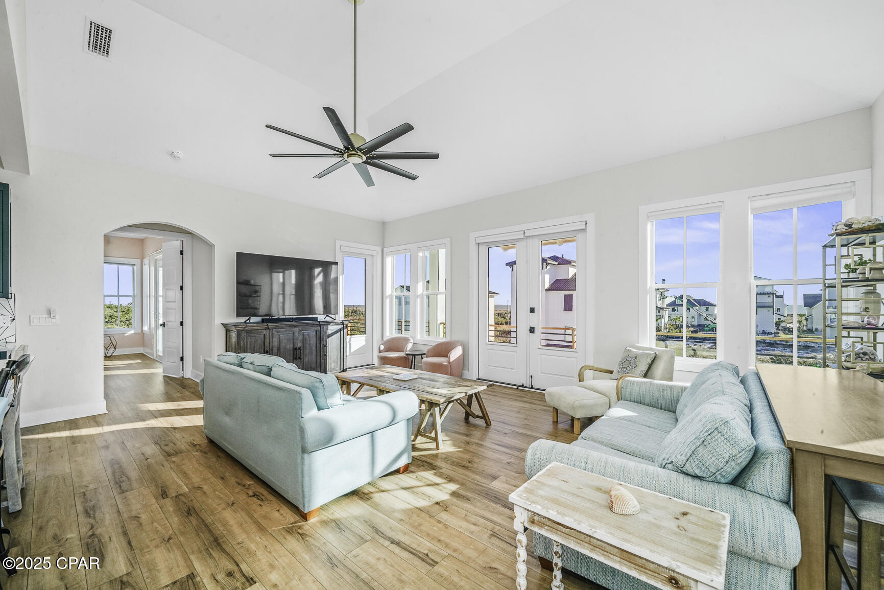 225 E Sugar Sand Way