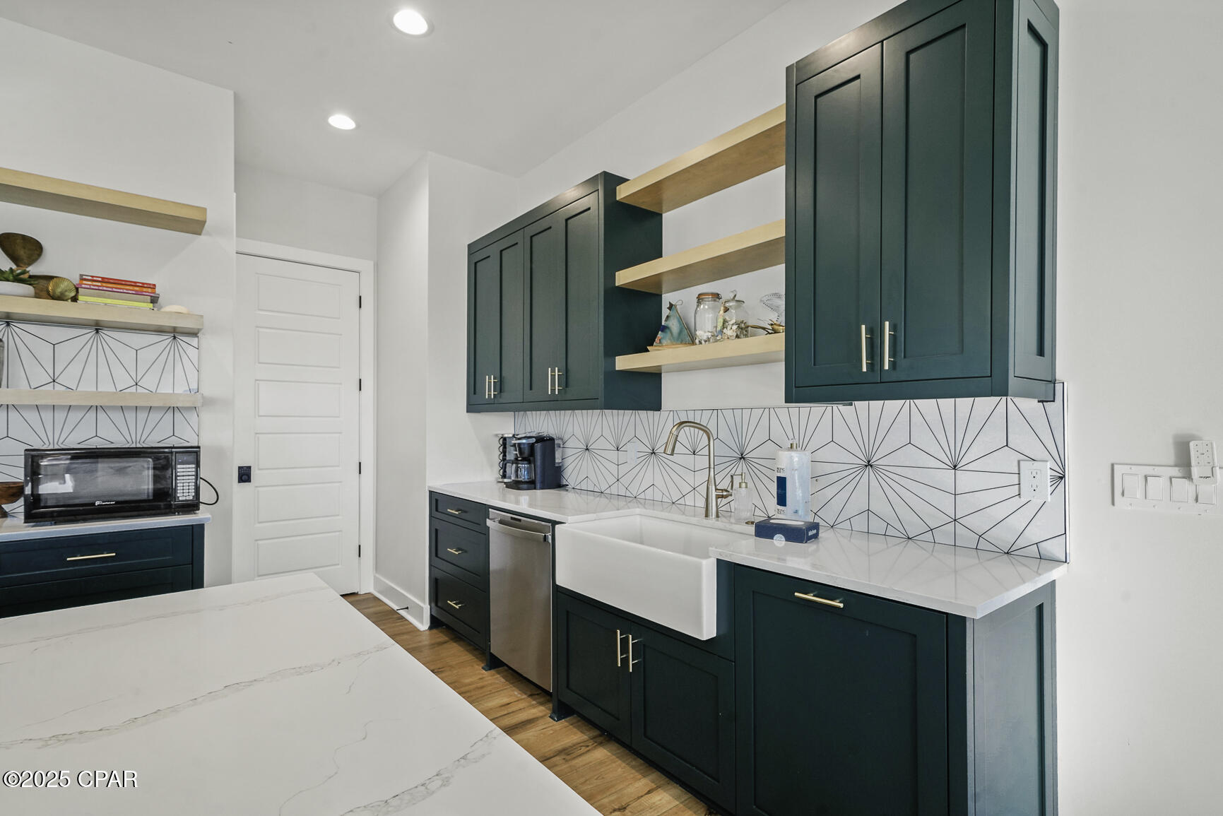 225 E Sugar Sand Way