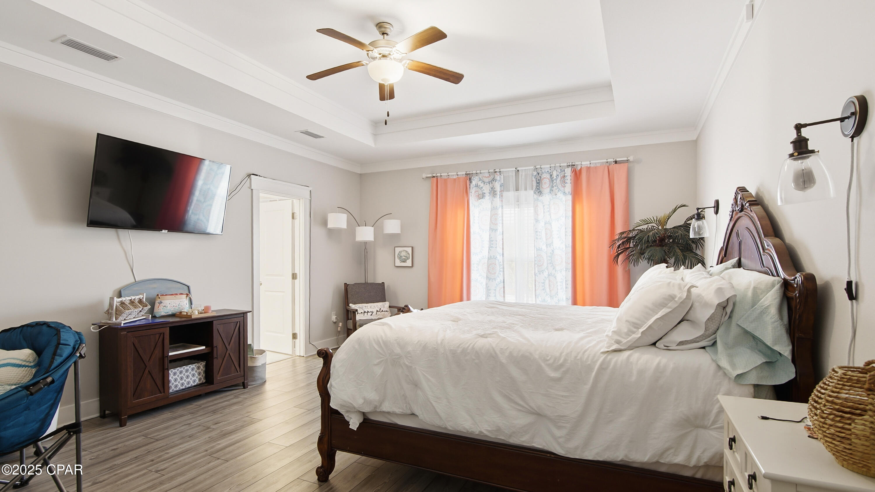 102 St Charles Street