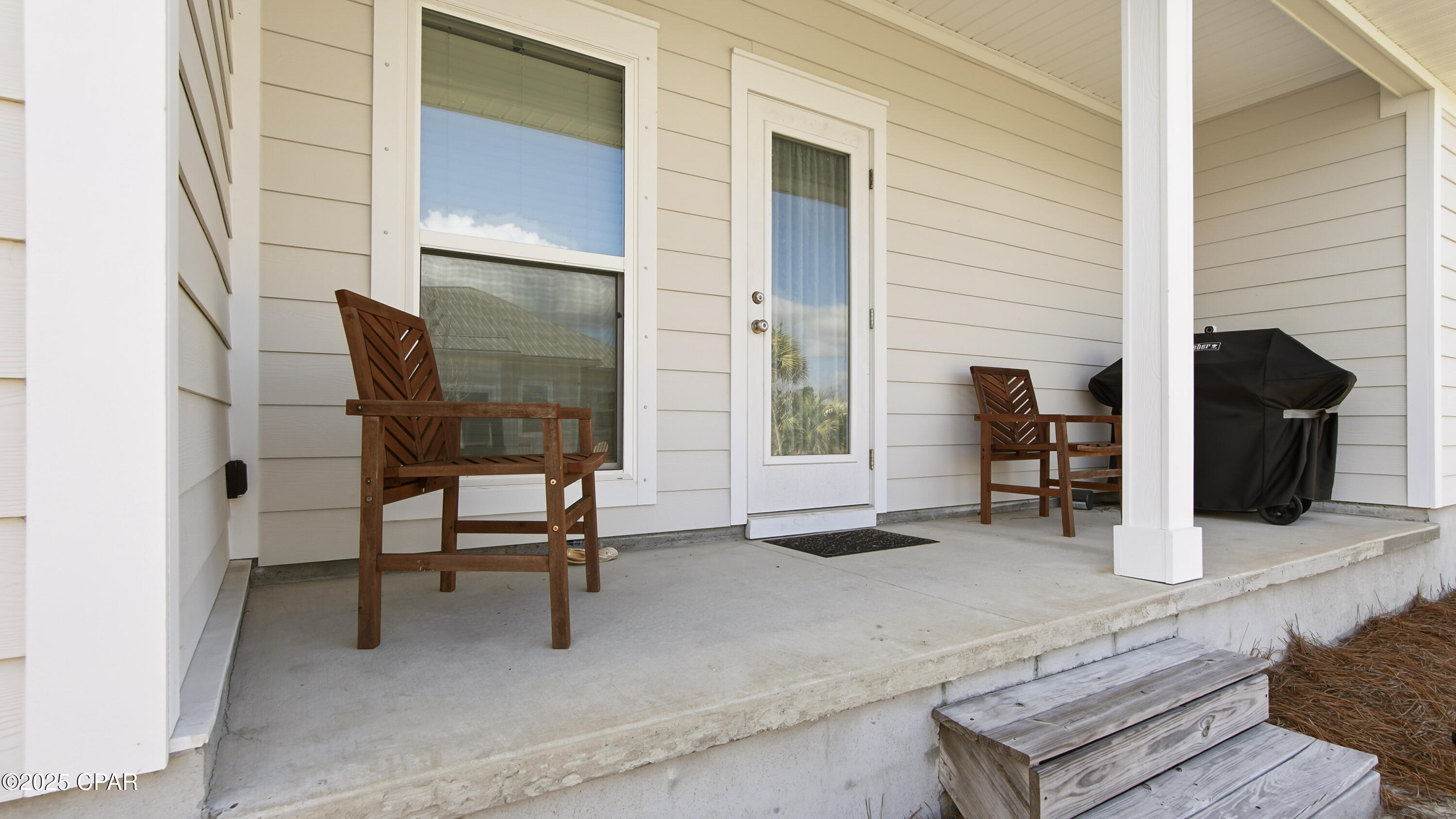 102 St Charles Street