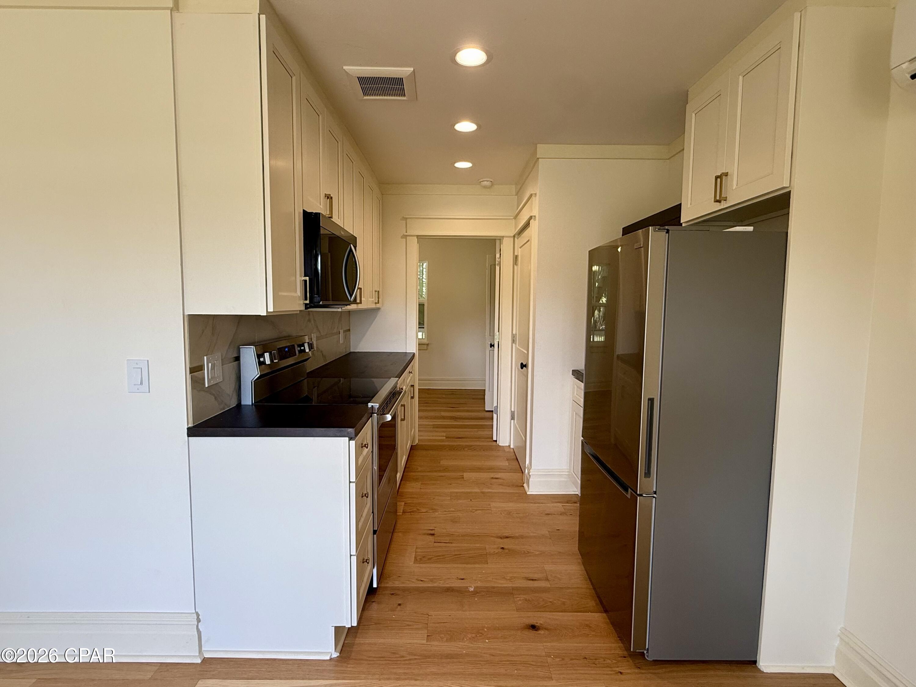 145 6th Street