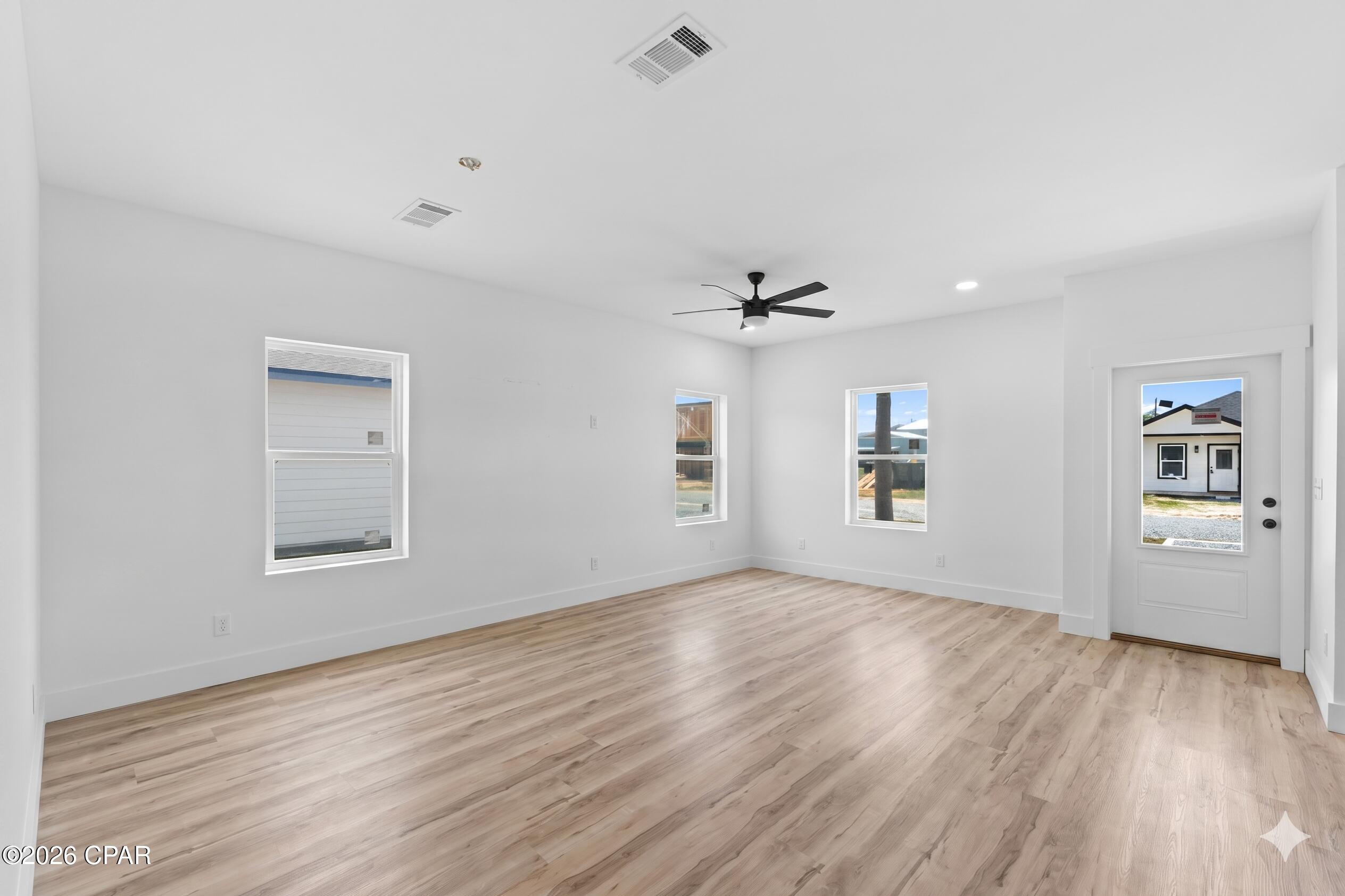 9428 Starfish Avenue, Port St. Joe
