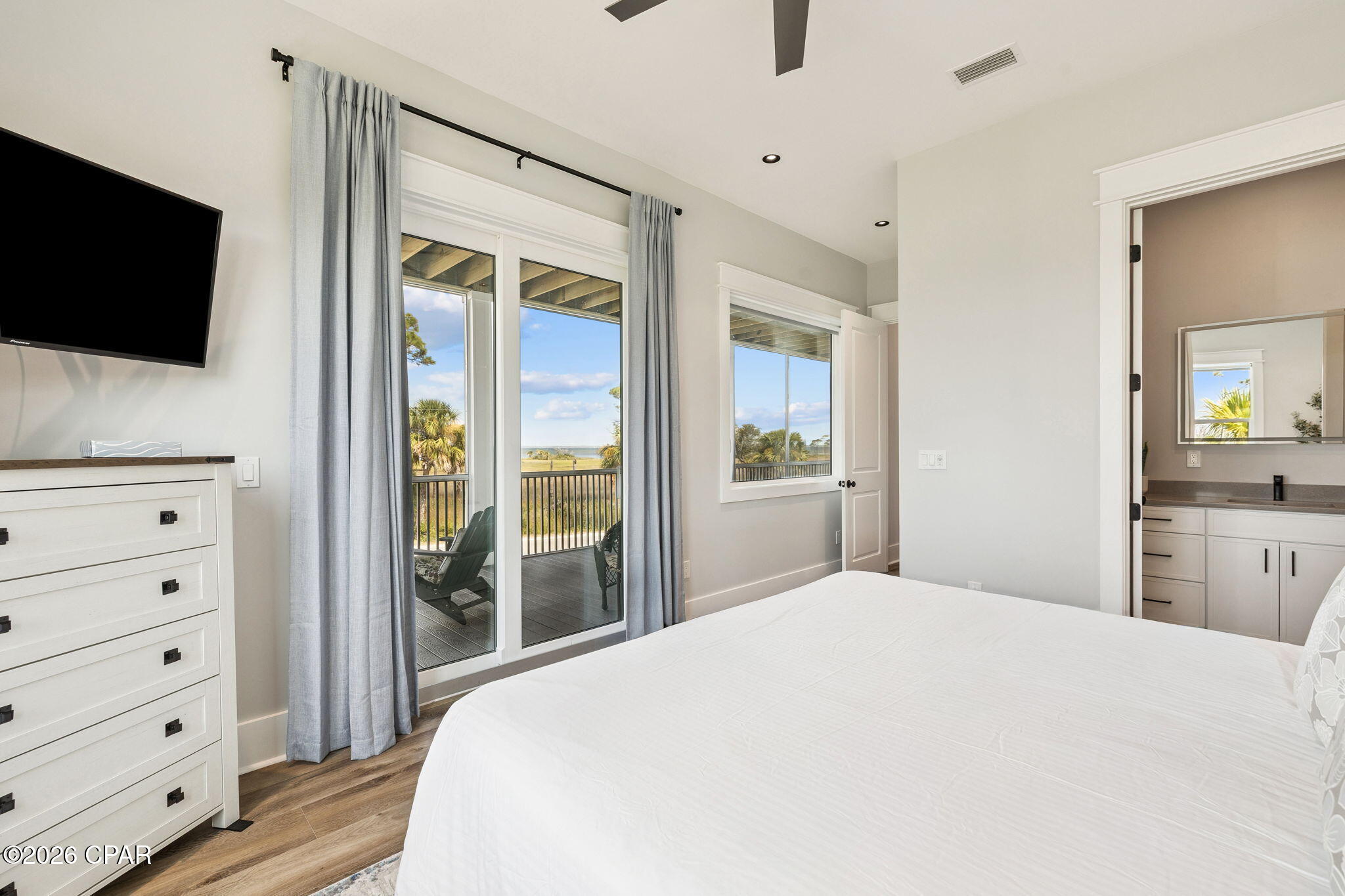 225 Park Point Circle, Port St. Joe