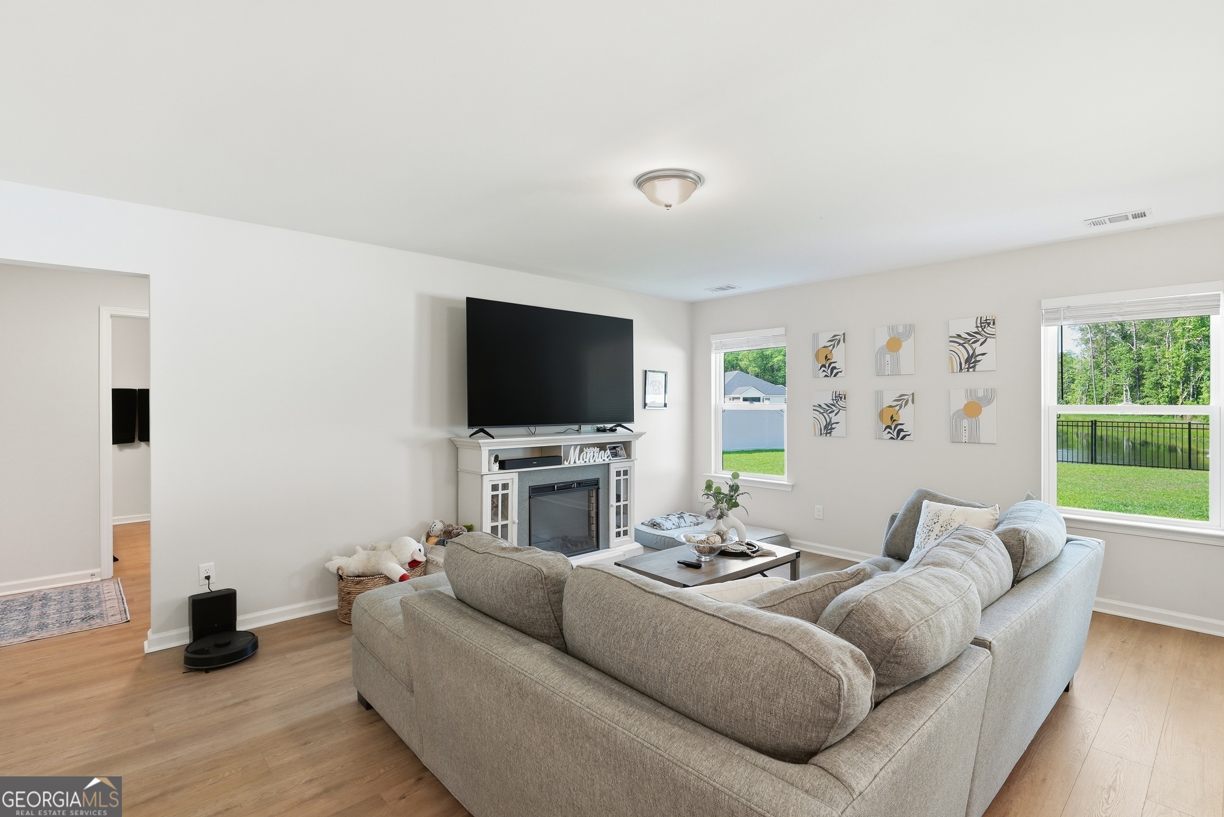11020 Woodland Trail