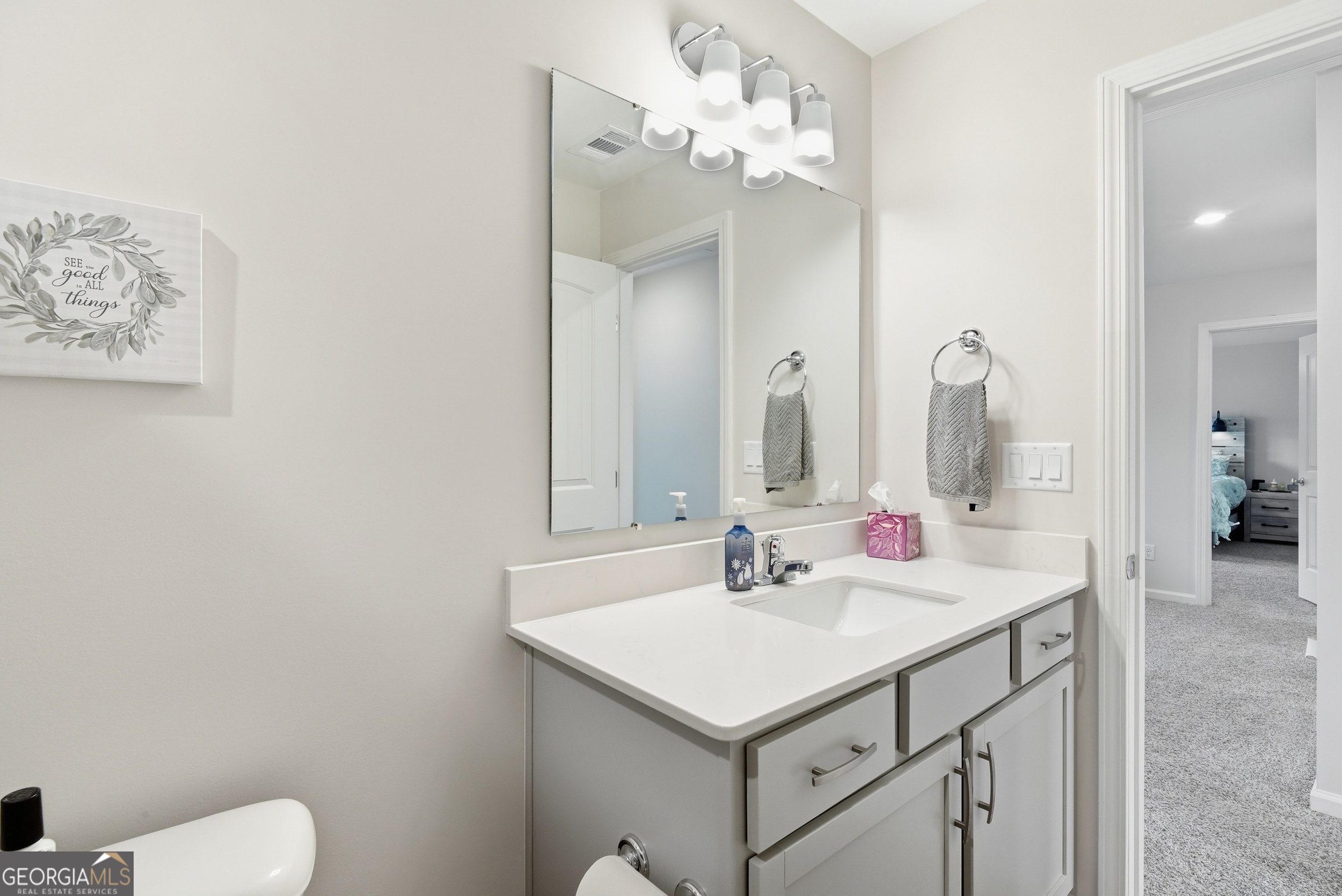 11020 Woodland Trail
