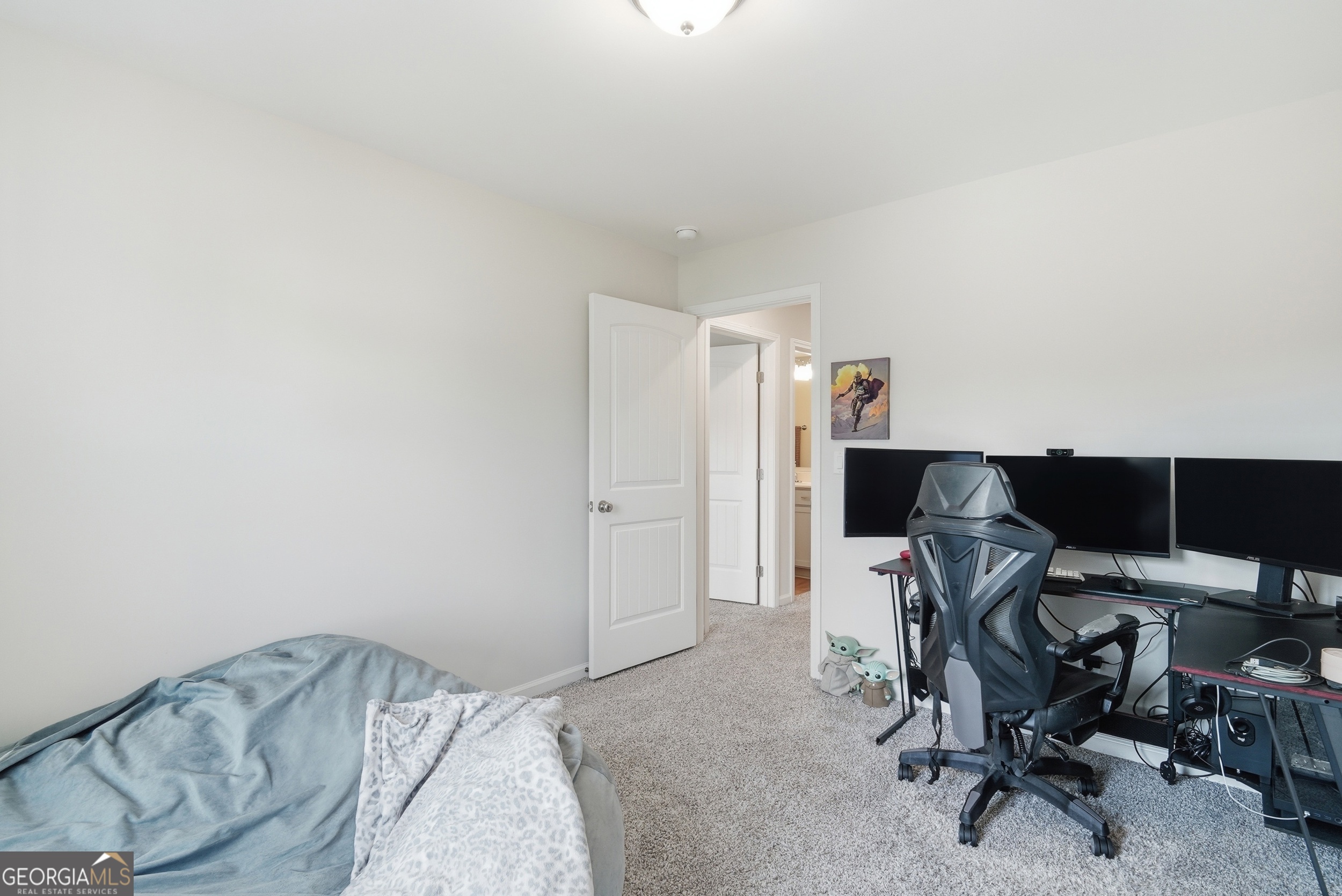 11020 Woodland Trail