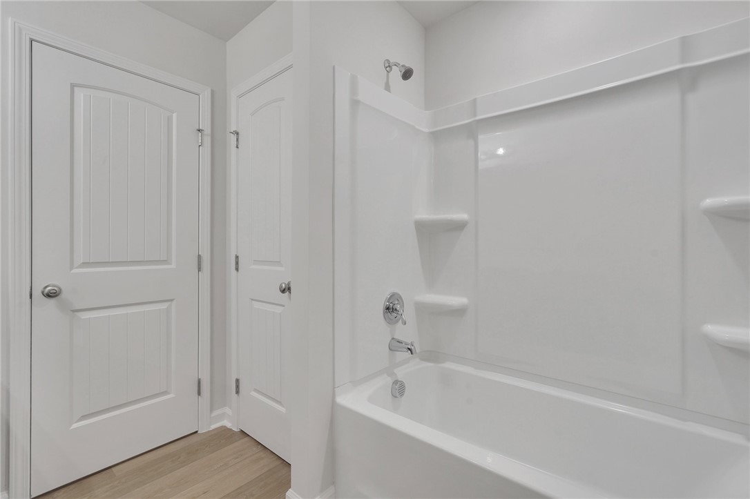 11020 Woodland Trail