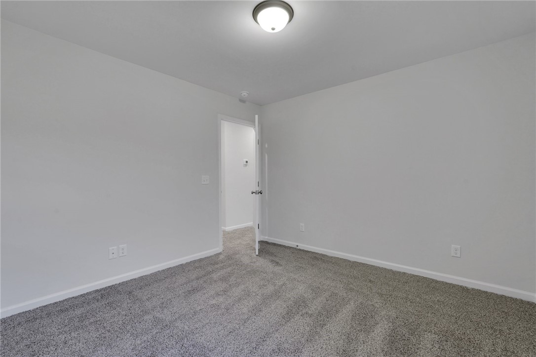 11020 Woodland Trail
