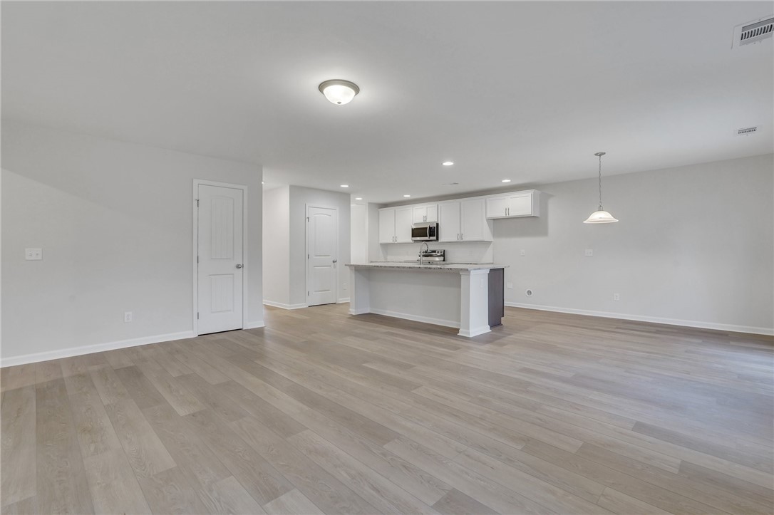 11020 Woodland Trail