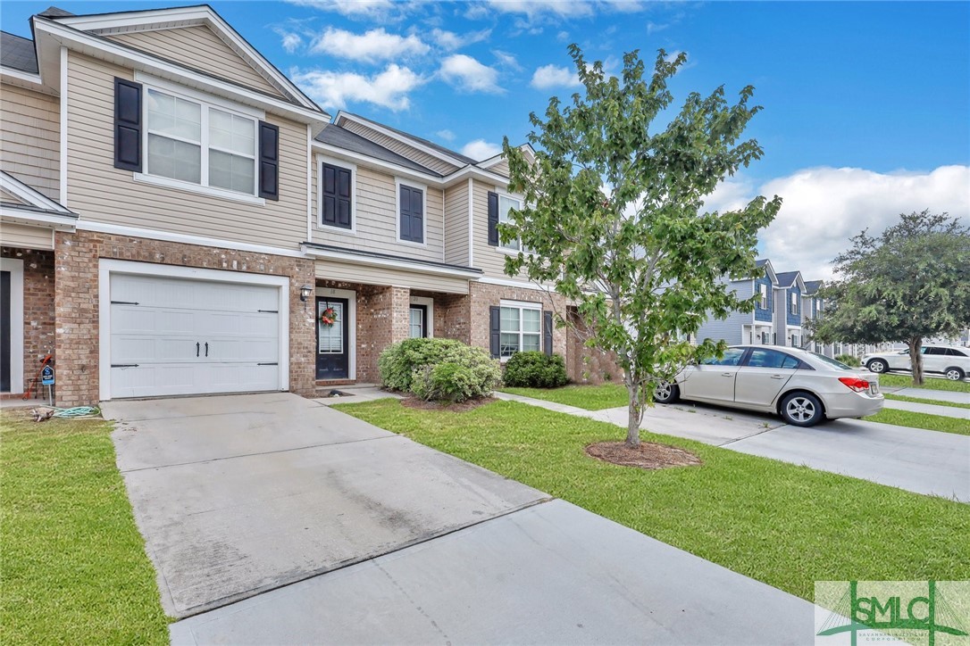 18 Red Robin Court