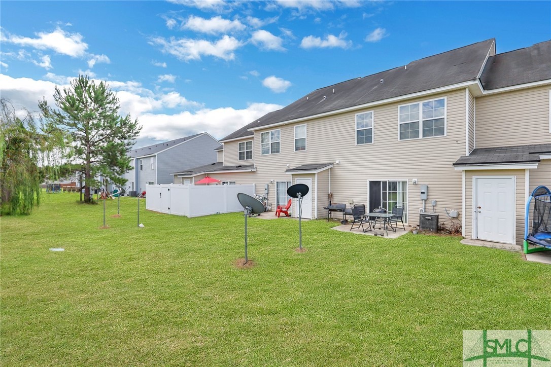 18 Red Robin Court