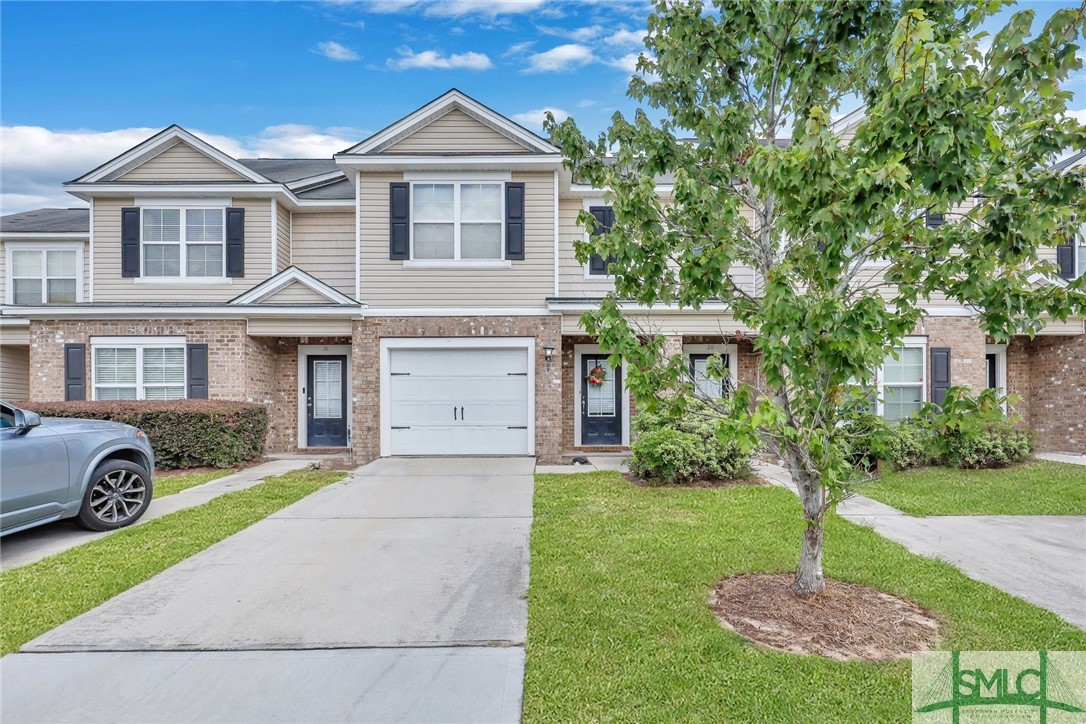 18 Red Robin Court
