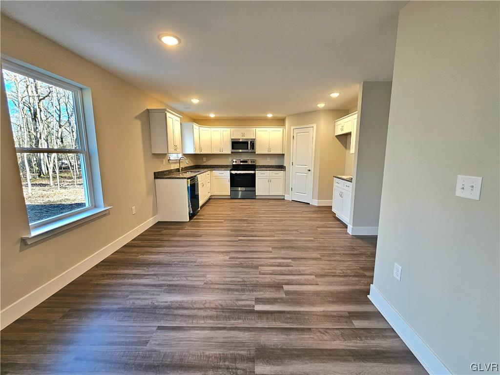 25 Satin Way