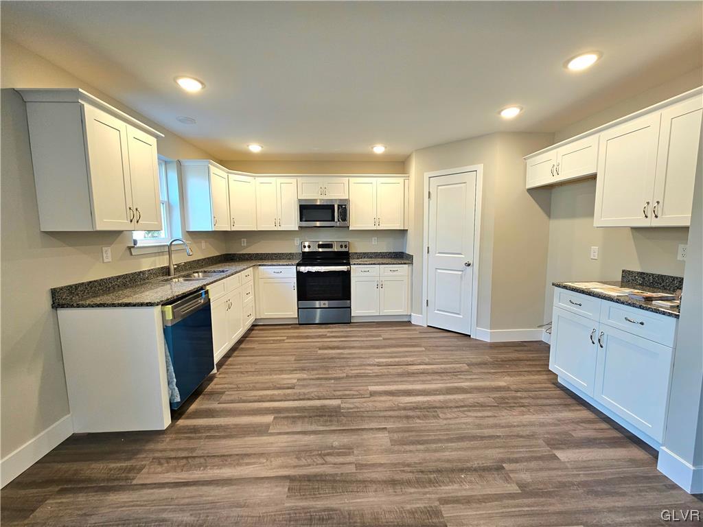 25 Satin Way