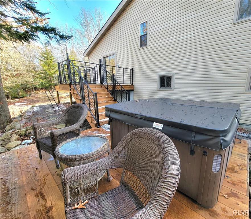 333 Minsi Trail West