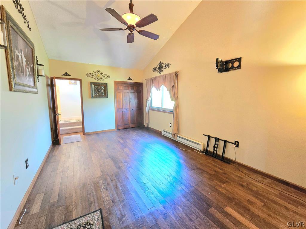 333 Minsi Trail West