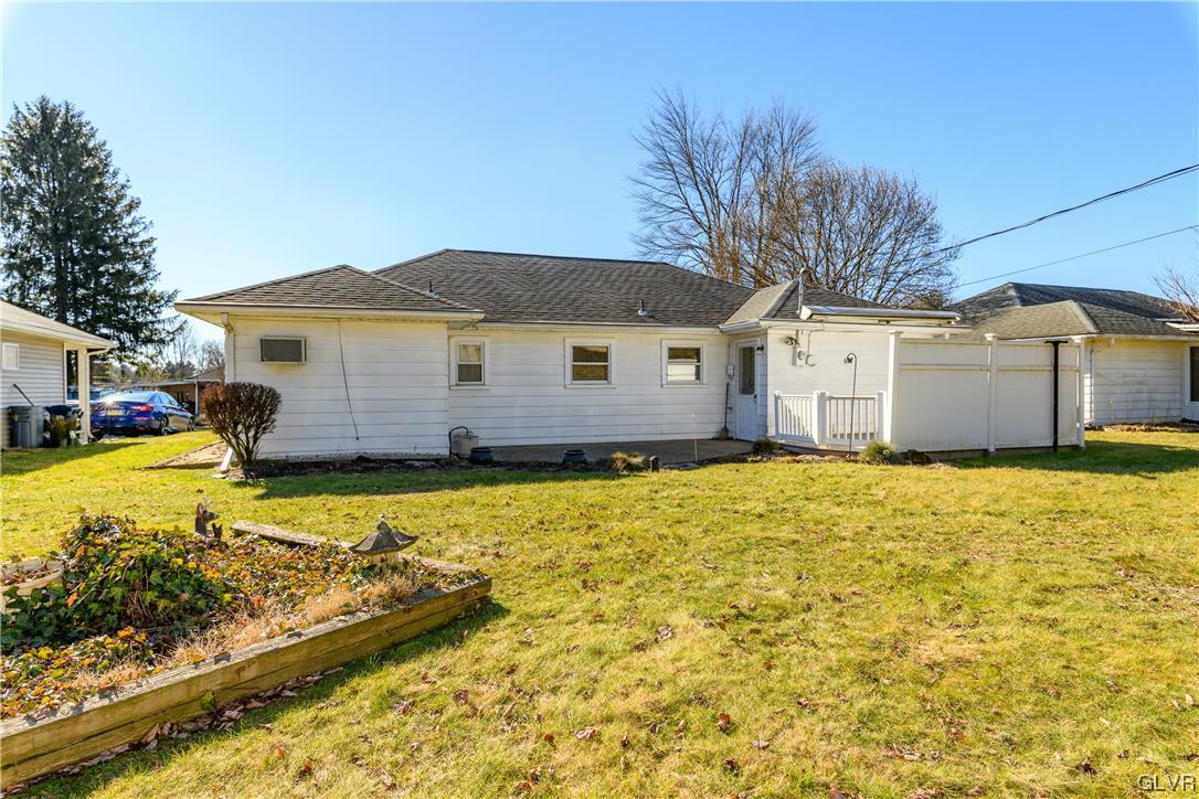 3315 Cambridge Circle